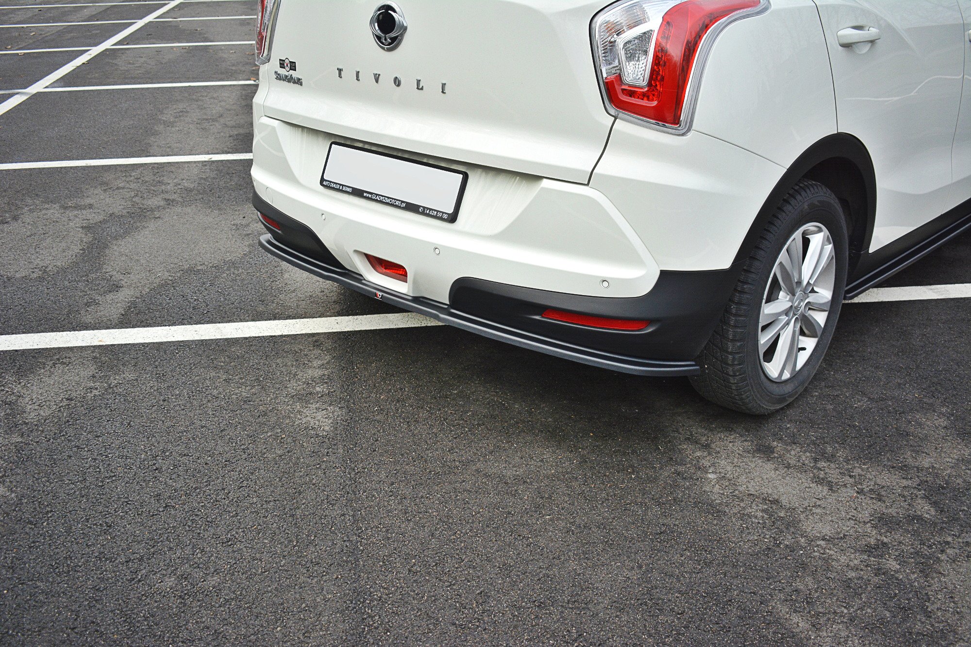 pol_po_Rear-Splitter-SSANGYONG-TIVOLI-6598_4 pol_po_Rear-Splitter-SSANGYONG-TIVOLI-6598_4