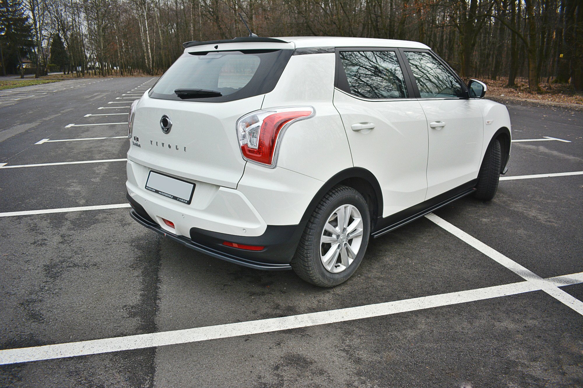 pol_po_Rear-Splitter-SSANGYONG-TIVOLI-6598_6 pol_po_Rear-Splitter-SSANGYONG-TIVOLI-6598_6