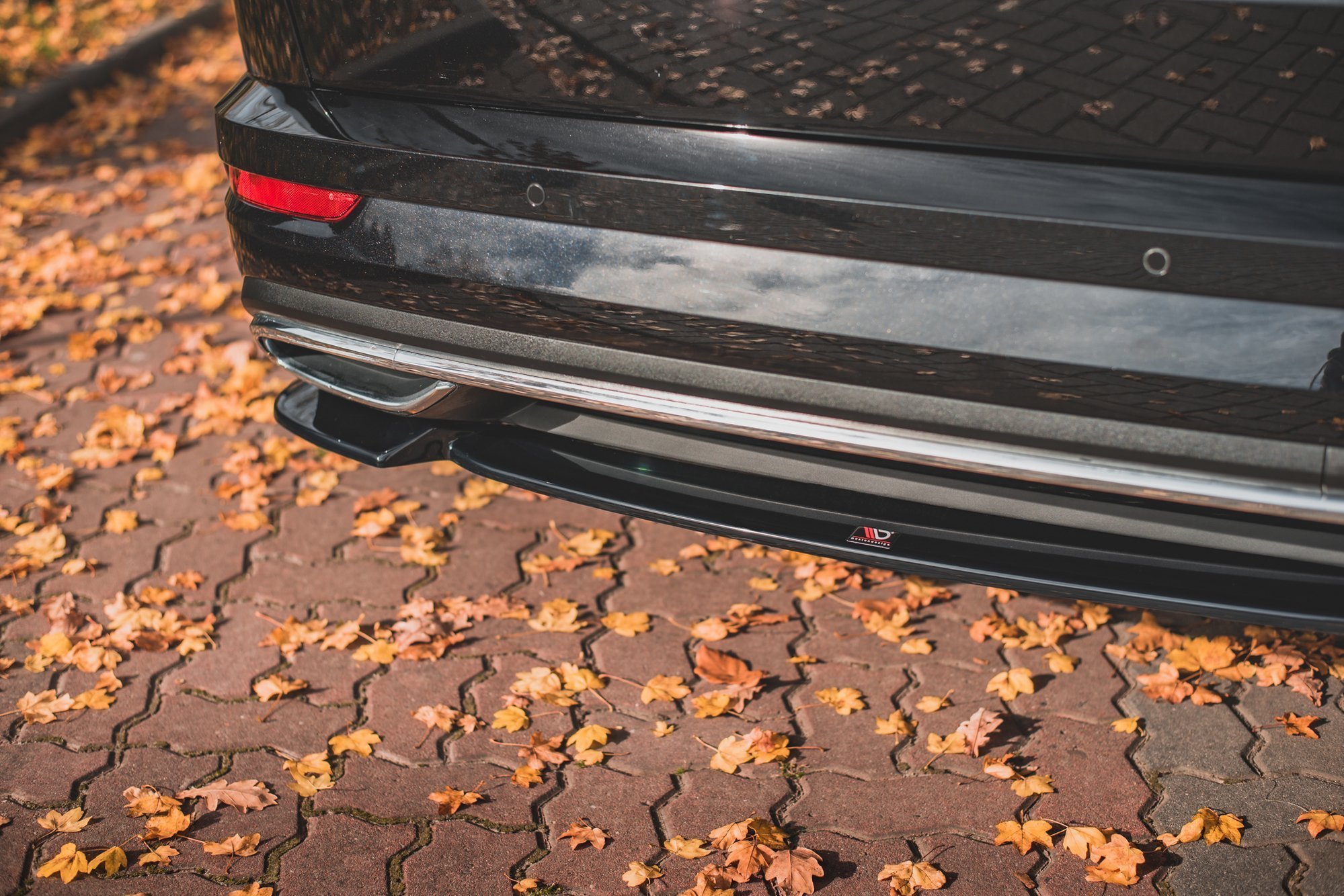 pol_po_Rear-Splitter-Skoda-Karoq-Sportline-11288_5 pol_po_Rear-Splitter-Skoda-Karoq-Sportline-11288_5