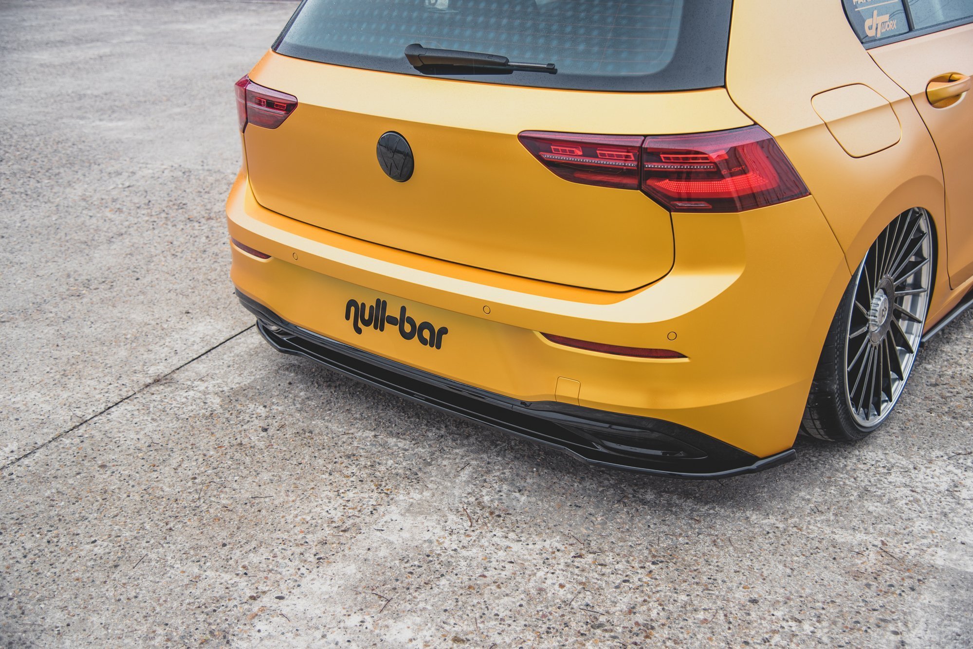 pol_po_Rear-Splitter-Volkswagen-Golf-Mk8-9690_4 pol_po_Rear-Splitter-Volkswagen-Golf-Mk8-9690_4