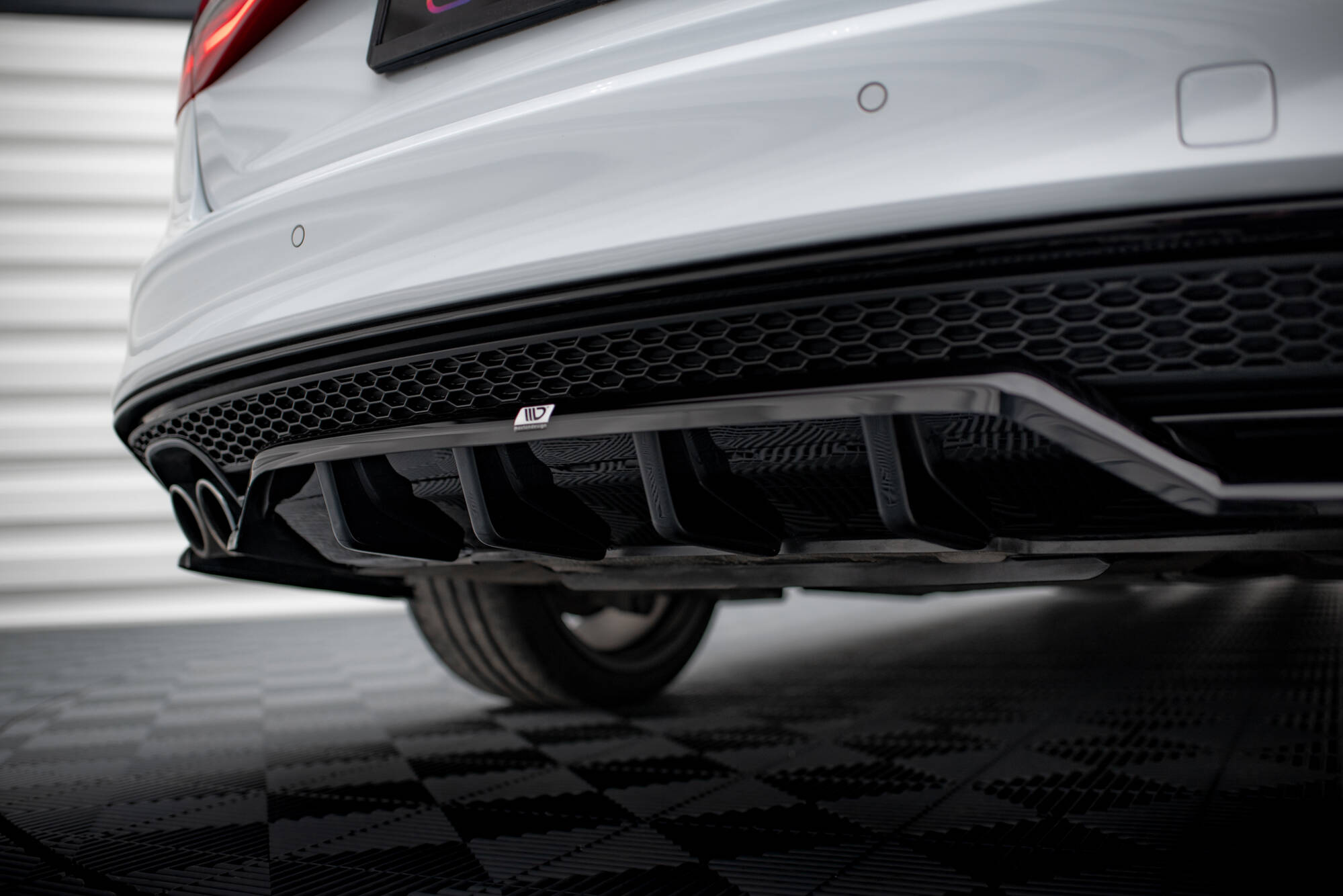 pol_po_Rear-Splitter-with-vertical-bars-Audi-A4-Competition-B8-Facelift-19152_1 pol_po_Rear-Splitter-with-vertical-bars-Audi-A4-Competition-B8-Facelift-19152_1