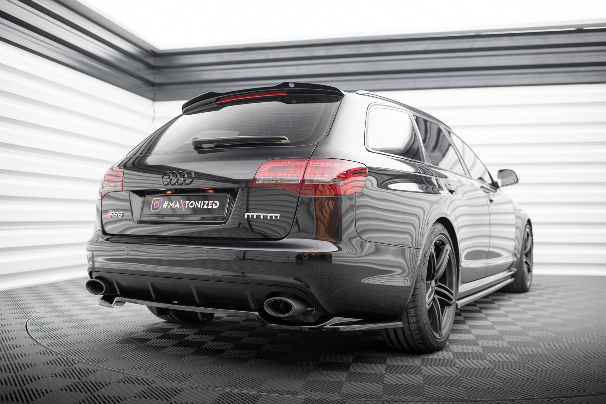 pol_po_Rear-Splitter-with-vertical-bars-Audi-RS6-Avant-C6-18437_2 pol_po_Rear-Splitter-with-vertical-bars-Audi-RS6-Avant-C6-18437_2