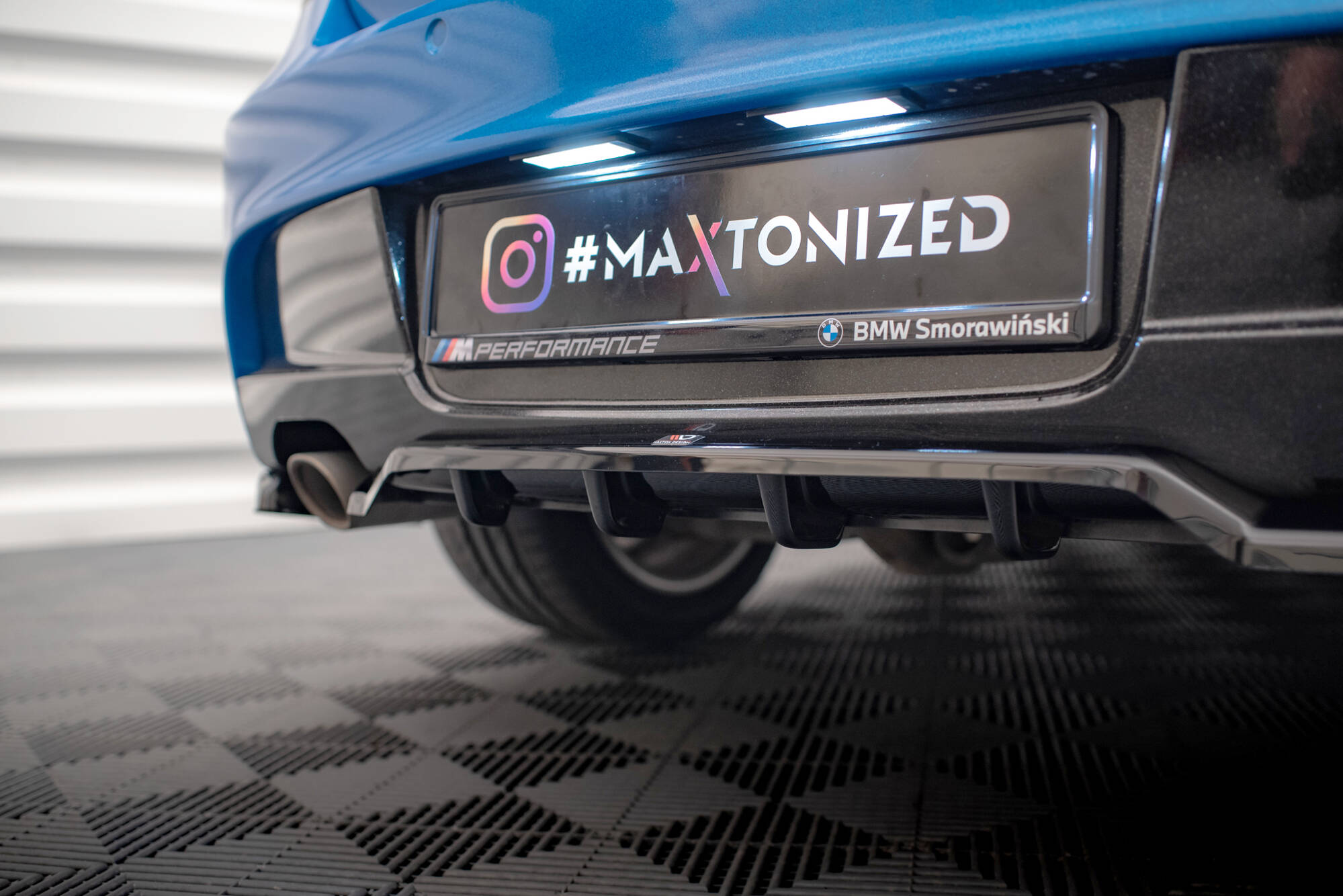 pol_po_Rear-Splitter-with-vertical-bars-BMW-1-M-Pack-E87-Facelift-19208_7 pol_po_Rear-Splitter-with-vertical-bars-BMW-1-M-Pack-E87-Facelift-19208_7