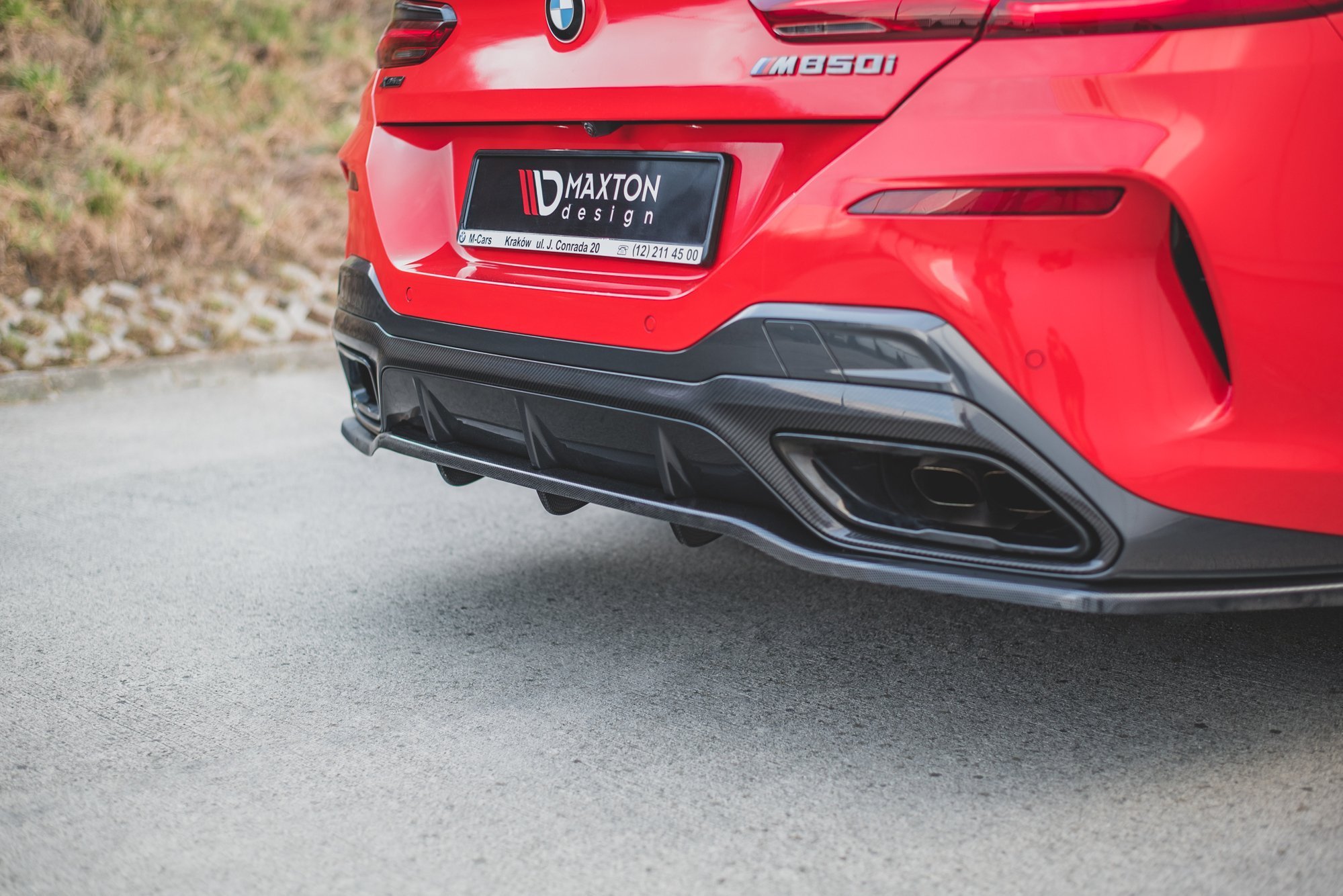 pol_po_Rear-Splitter-with-vertical-bars-BMW-8-Coupe-M-Pack-G15-9520_3 pol_po_Rear-Splitter-with-vertical-bars-BMW-8-Coupe-M-Pack-G15-9520_3