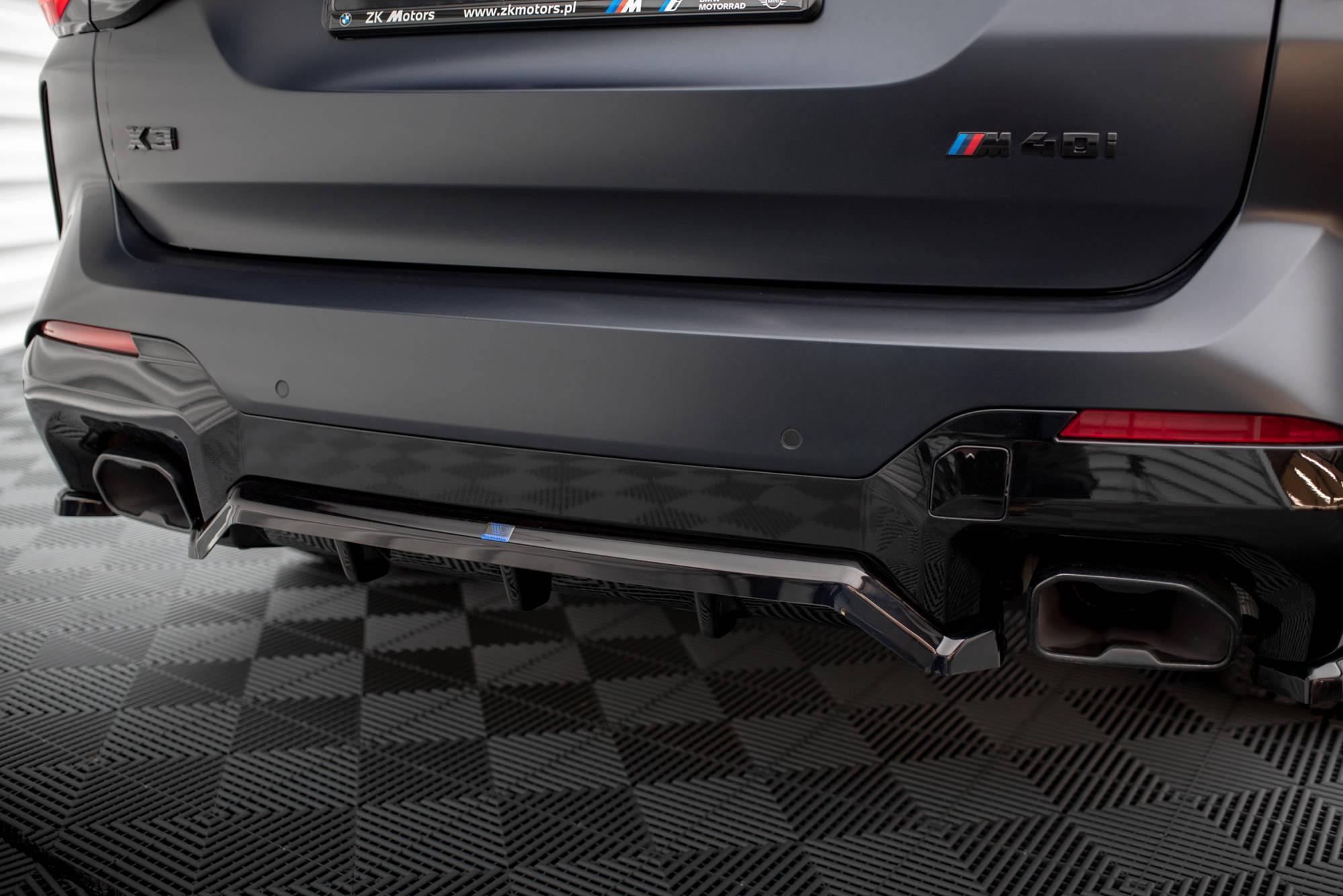 pol_po_Rear-Splitter-with-vertical-bars-BMW-X3-M-Pack-G01-Facelift-18651_4 pol_po_Rear-Splitter-with-vertical-bars-BMW-X3-M-Pack-G01-Facelift-18651_4