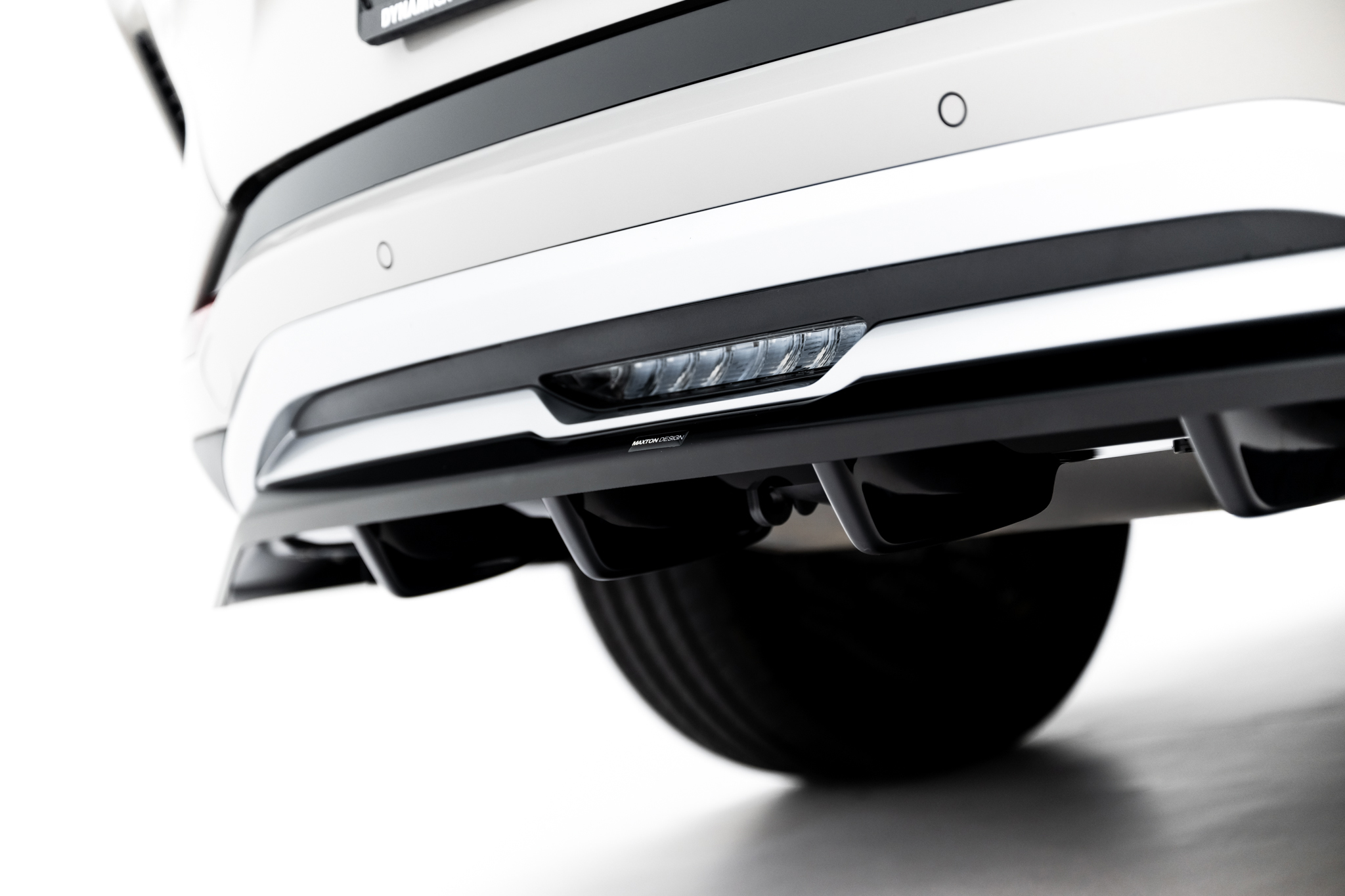 pol_po_Rear-Splitter-with-vertical-bars-BYD-Seal-U-Mk1-23497_4 pol_po_Rear-Splitter-with-vertical-bars-BYD-Seal-U-Mk1-23497_4