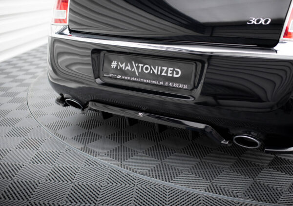 Πίσω Σπόιλερ (with vertical bars) Chrysler 300 Mk2