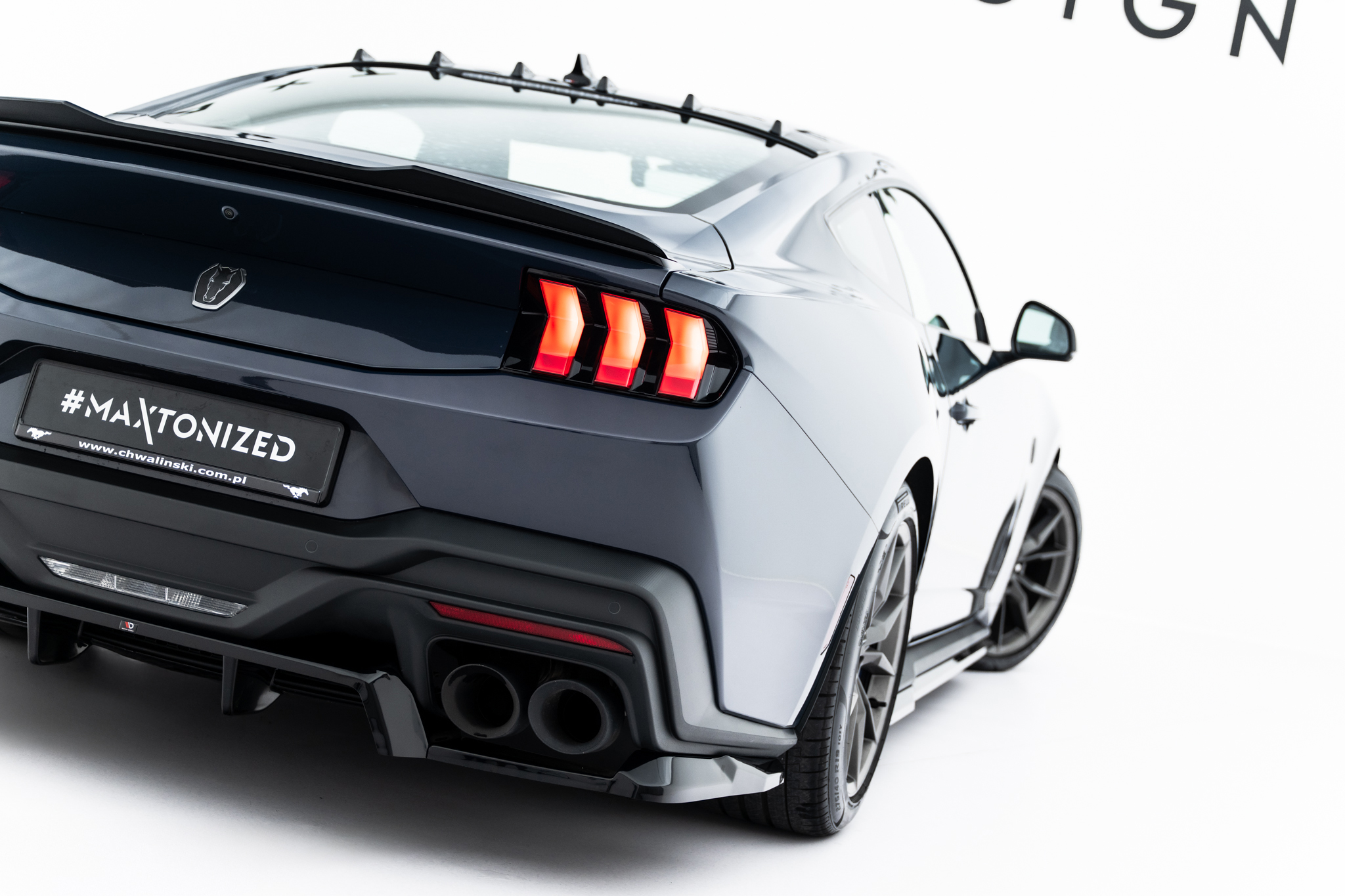 pol_po_Rear-Splitter-with-vertical-bars-Ford-Mustang-Dark-Horse-Mk7-23084_1 pol_po_Rear-Splitter-with-vertical-bars-Ford-Mustang-Dark-Horse-Mk7-23084_1