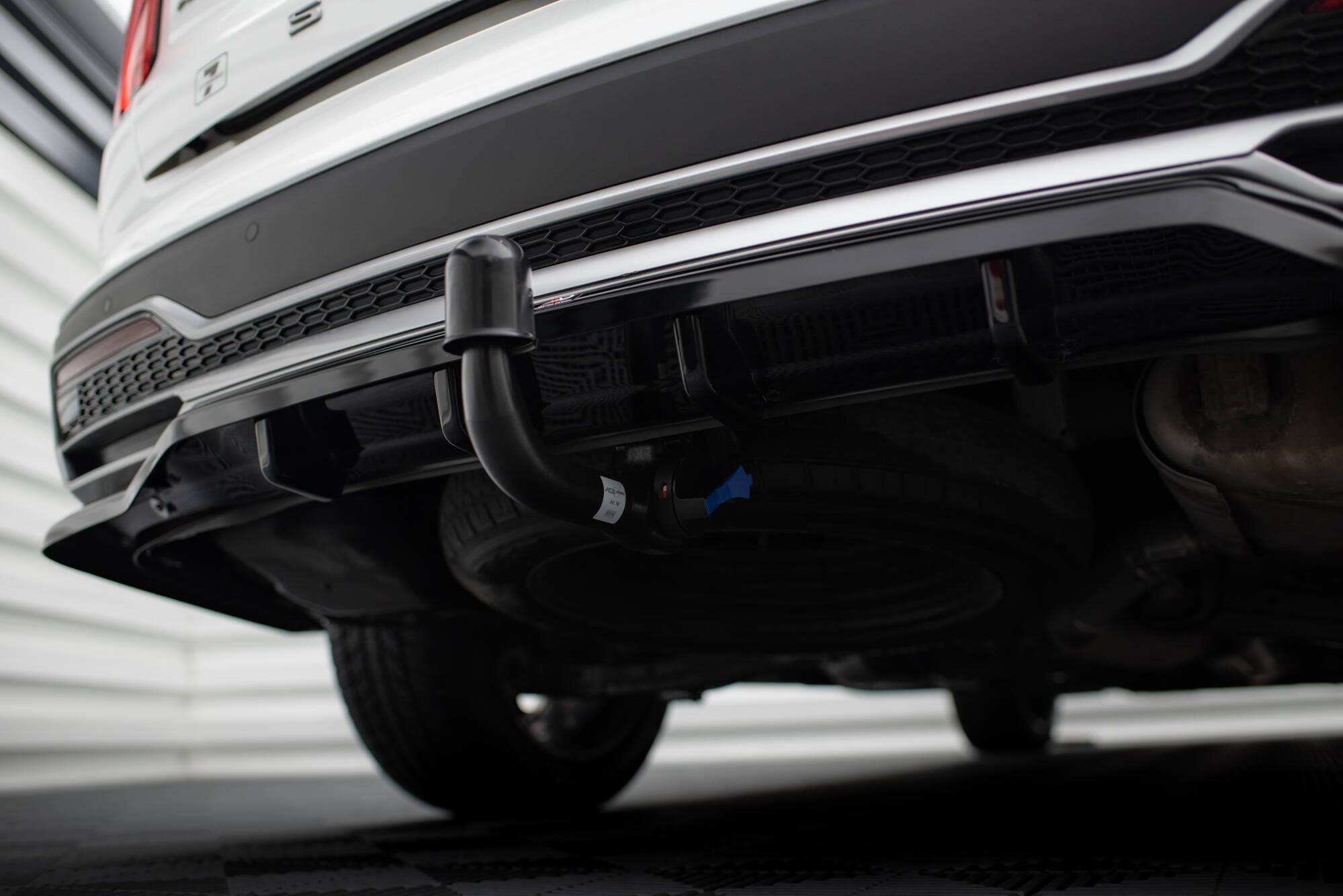 pol_po_Rear-Splitter-with-vertical-bars-Kia-Sorento-Mk4-20435_4 pol_po_Rear-Splitter-with-vertical-bars-Kia-Sorento-Mk4-20435_4