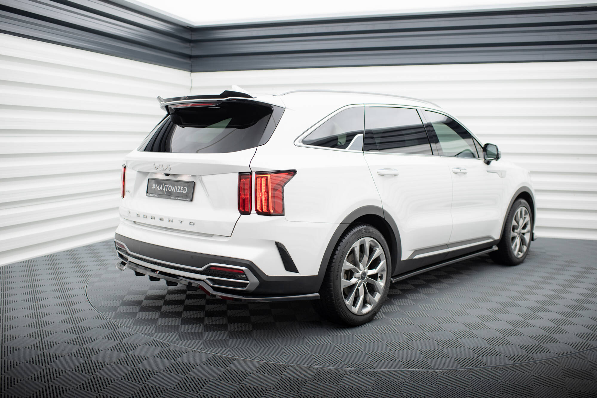 pol_po_Rear-Splitter-with-vertical-bars-Kia-Sorento-Mk4-20435_9 pol_po_Rear-Splitter-with-vertical-bars-Kia-Sorento-Mk4-20435_9