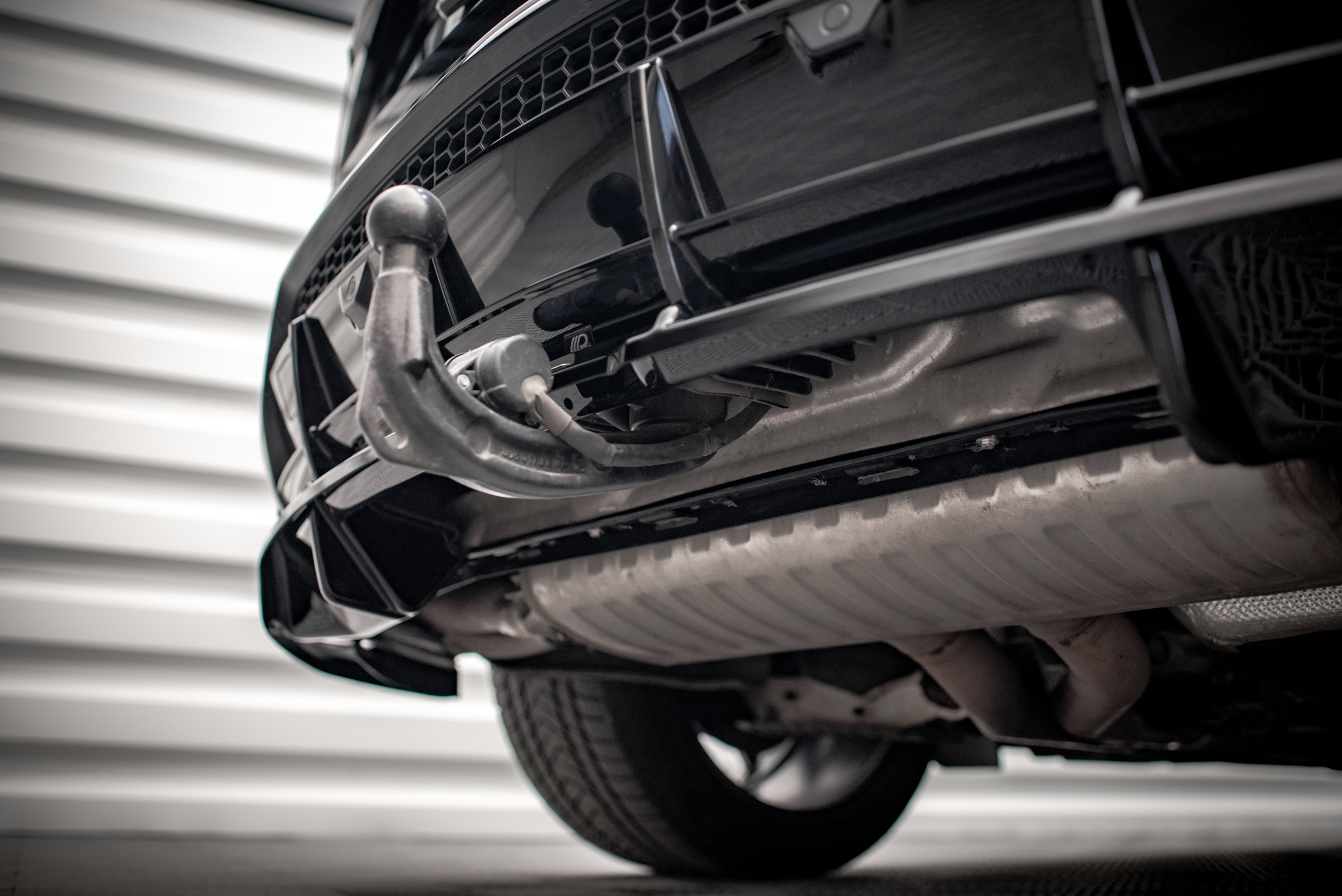 pol_po_Rear-Splitter-with-vertical-bars-Lamborghini-Urus-Mk1-16128_1 pol_po_Rear-Splitter-with-vertical-bars-Lamborghini-Urus-Mk1-16128_1