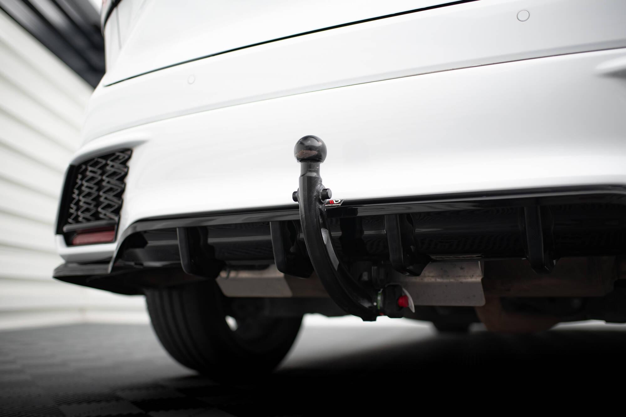 pol_po_Rear-Splitter-with-vertical-bars-Lexus-RX-F-Sport-Mk5-20924_11 pol_po_Rear-Splitter-with-vertical-bars-Lexus-RX-F-Sport-Mk5-20924_11