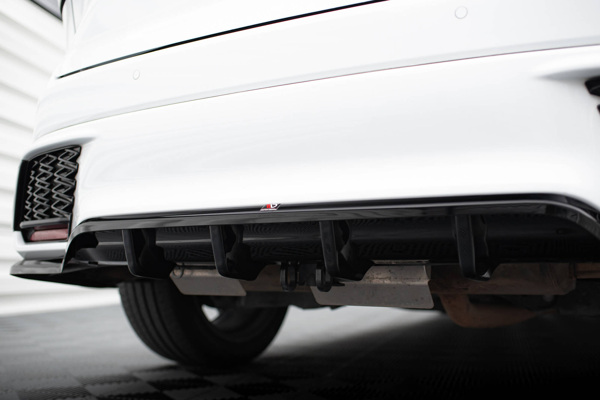 pol_po_Rear-Splitter-with-vertical-bars-Lexus-RX-F-Sport-Mk5-20924_3 pol_po_Rear-Splitter-with-vertical-bars-Lexus-RX-F-Sport-Mk5-20924_3