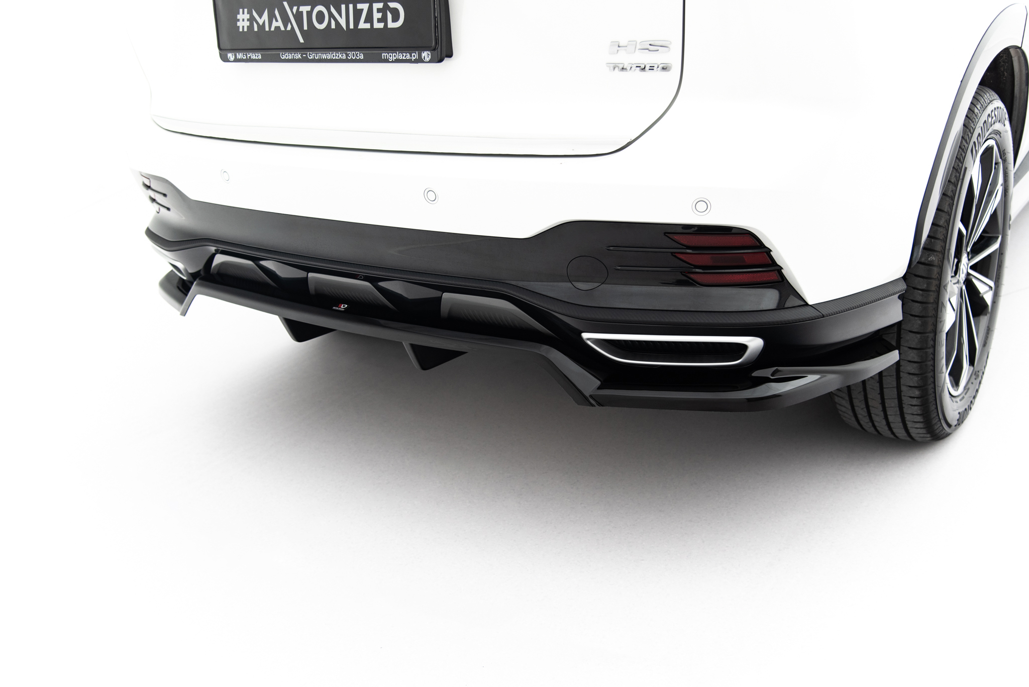 pol_po_Rear-Splitter-with-vertical-bars-MG-HS-Mk2-23029_5 pol_po_Rear-Splitter-with-vertical-bars-MG-HS-Mk2-23029_5