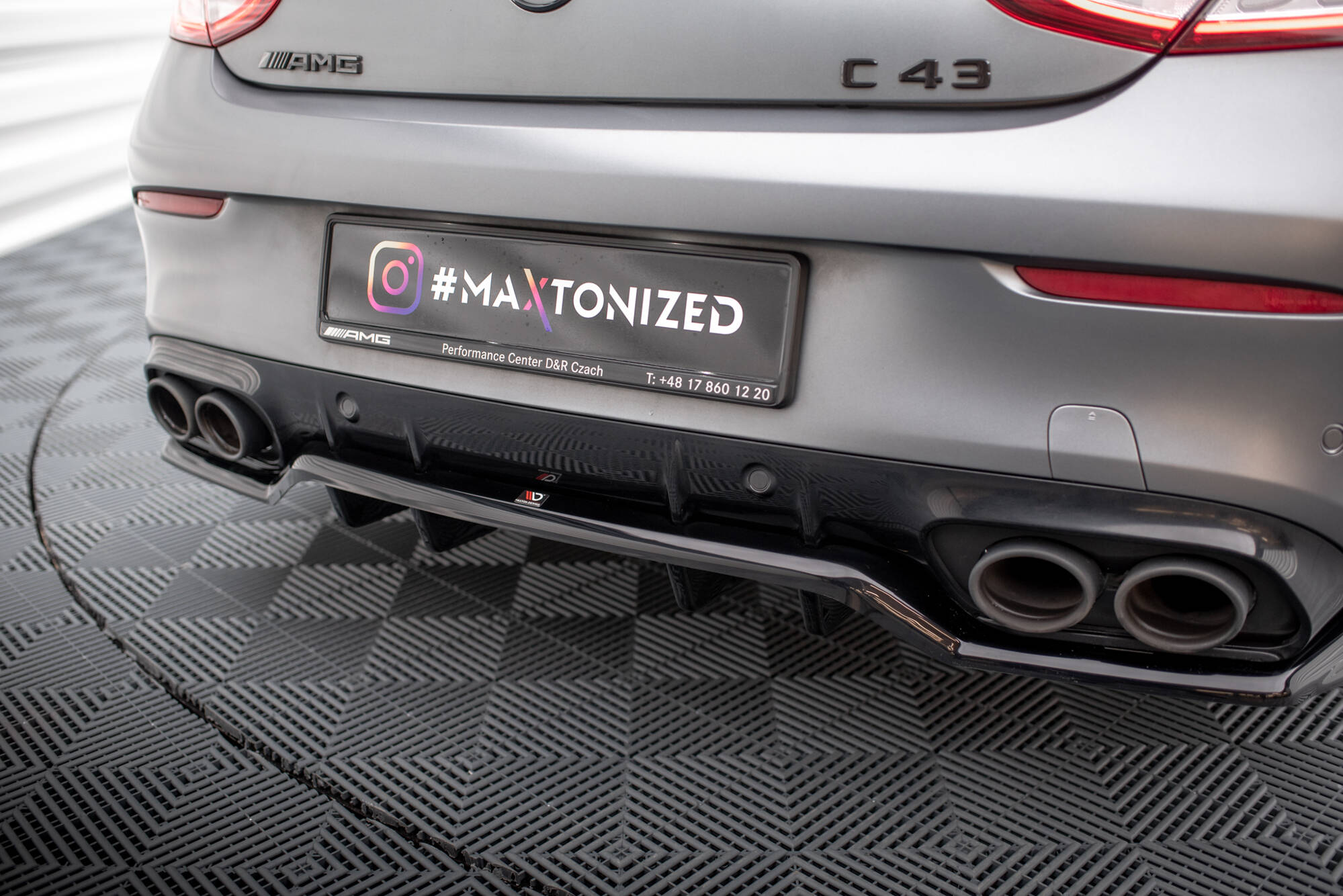pol_po_Rear-Splitter-with-vertical-bars-Mercedes-AMG-C43-Coupe-Cabrio-C205-Facelift-A205-Facelift-19042_5 pol_po_Rear-Splitter-with-vertical-bars-Mercedes-AMG-C43-Coupe-Cabrio-C205-Facelift-A205-Facelift-19042_5