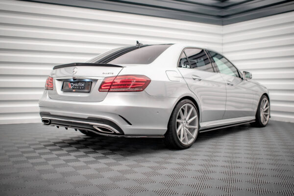 Πίσω Σπόιλερ (with vertical bars) Mercedes-Benz E AMG-Line Sedan W212 Facelift