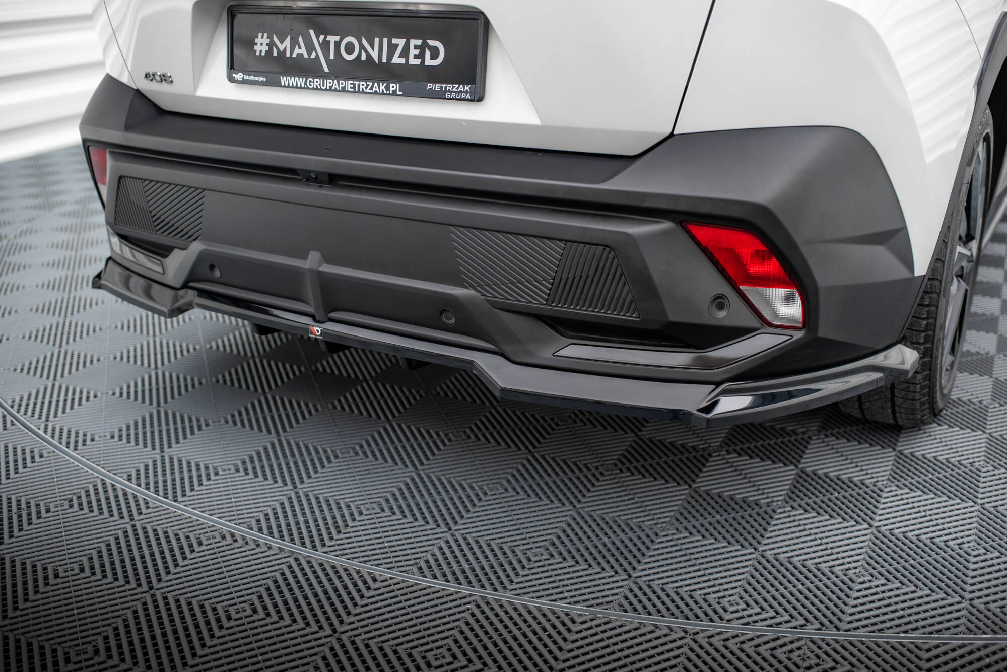 pol_po_Rear-Splitter-with-vertical-bars-Peugeot-408-Mk1-20715_4 pol_po_Rear-Splitter-with-vertical-bars-Peugeot-408-Mk1-20715_4