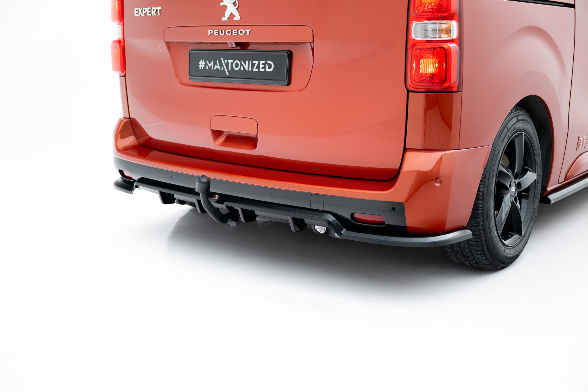 pol_po_Rear-Splitter-with-vertical-bars-Peugeot-Expert-Mk3-22897_3 pol_po_Rear-Splitter-with-vertical-bars-Peugeot-Expert-Mk3-22897_3