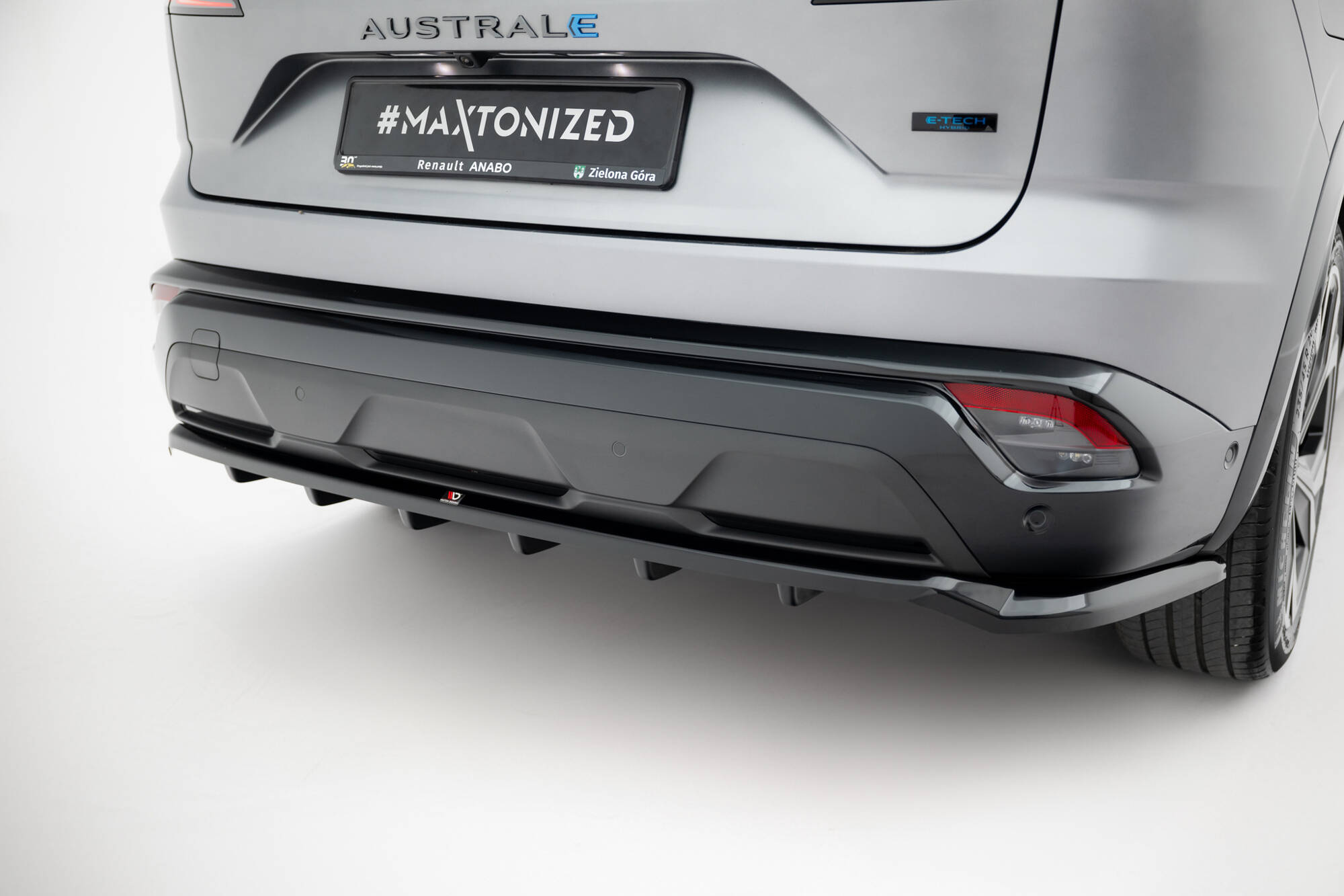 pol_po_Rear-Splitter-with-vertical-bars-Renault-Austral-Mk1-21391_5 pol_po_Rear-Splitter-with-vertical-bars-Renault-Austral-Mk1-21391_5