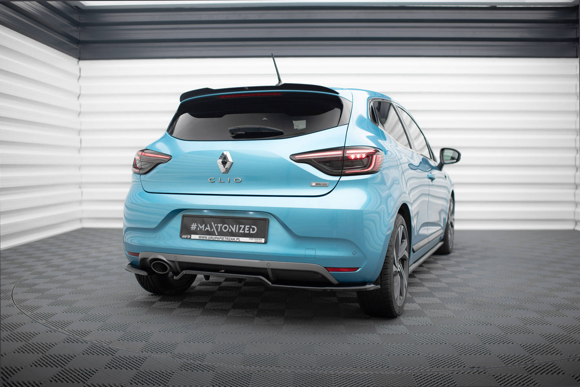 pol_po_Rear-Splitter-with-vertical-bars-Renault-Clio-R-S-Line-Mk5-19541_2 pol_po_Rear-Splitter-with-vertical-bars-Renault-Clio-R-S-Line-Mk5-19541_2