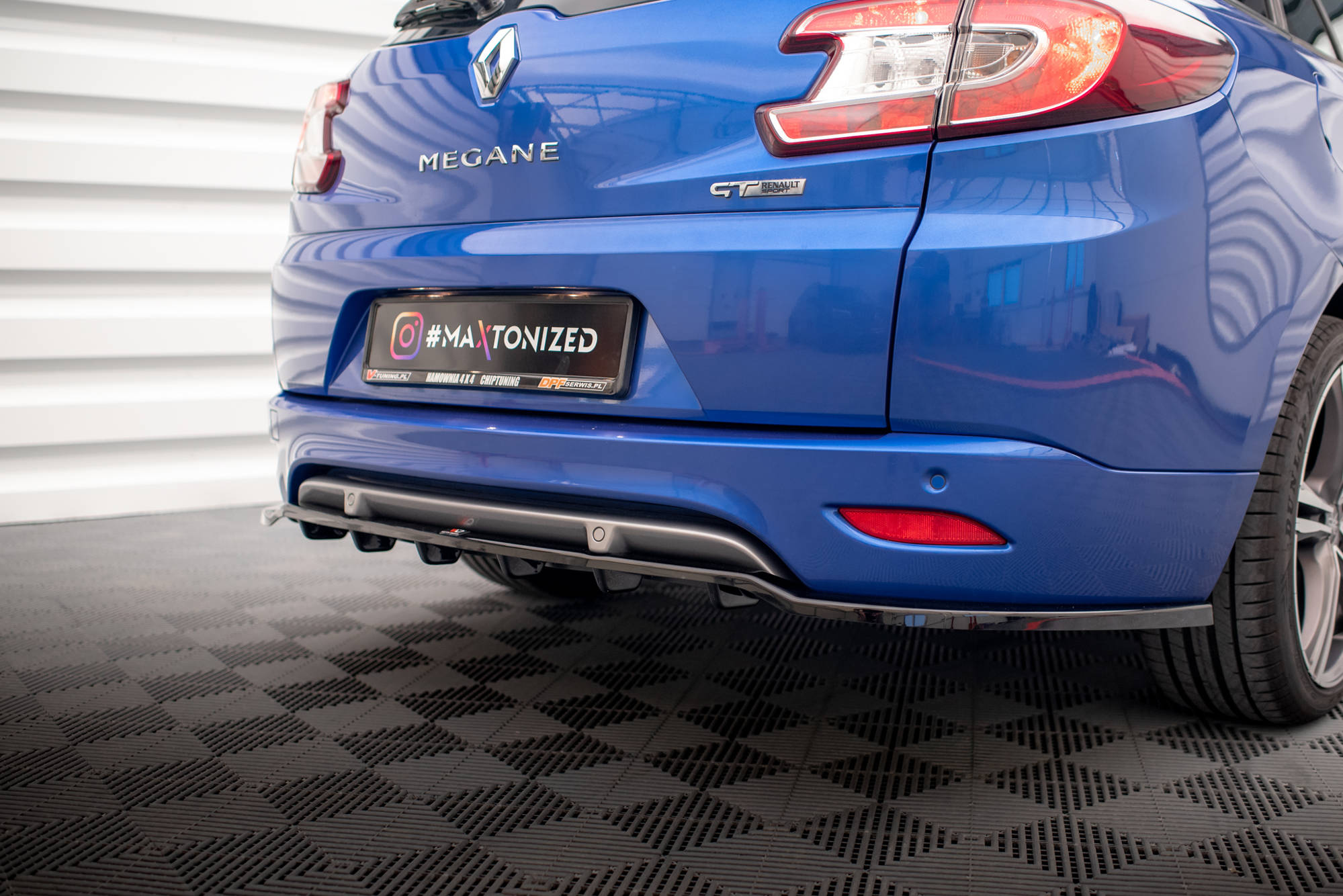 pol_po_Rear-Splitter-with-vertical-bars-Renault-Megane-GT-Line-Grandtour-Mk3-Facelift-18569_5 pol_po_Rear-Splitter-with-vertical-bars-Renault-Megane-GT-Line-Grandtour-Mk3-Facelift-18569_5