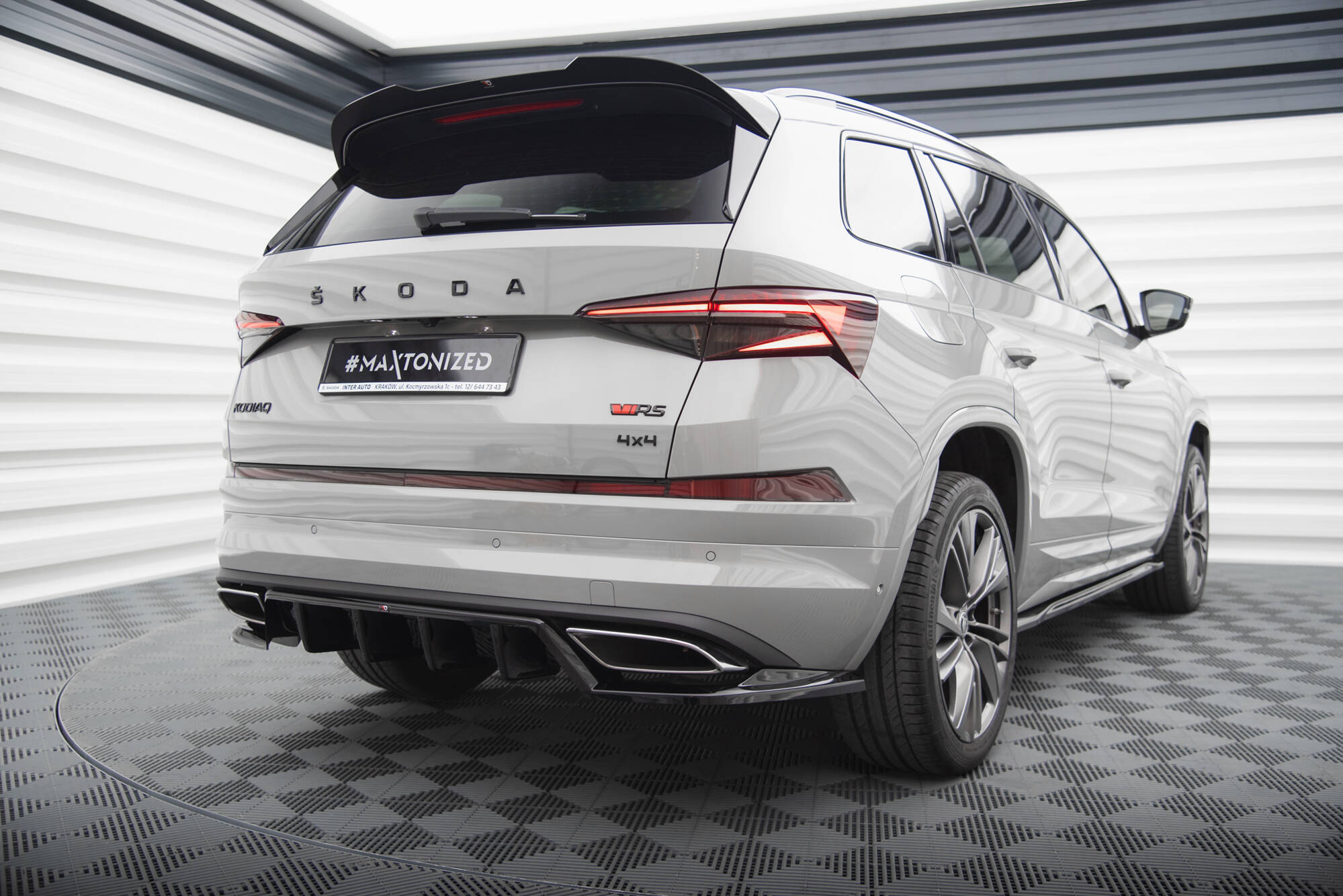 pol_po_Rear-Splitter-with-vertical-bars-Skoda-Kodiaq-RS-Mk1-Mk1-Facelift-19379_3 pol_po_Rear-Splitter-with-vertical-bars-Skoda-Kodiaq-RS-Mk1-Mk1-Facelift-19379_3
