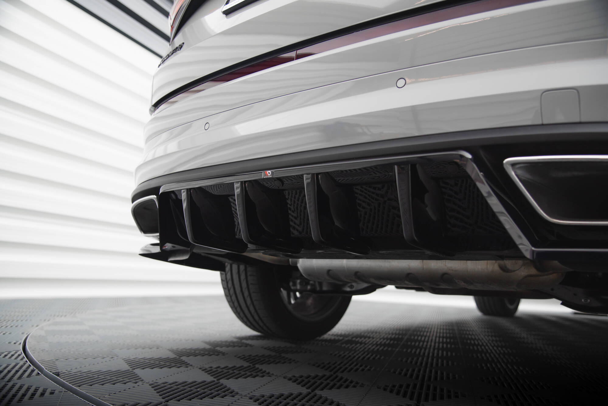 pol_po_Rear-Splitter-with-vertical-bars-Skoda-Kodiaq-RS-Mk1-Mk1-Facelift-19379_6 pol_po_Rear-Splitter-with-vertical-bars-Skoda-Kodiaq-RS-Mk1-Mk1-Facelift-19379_6
