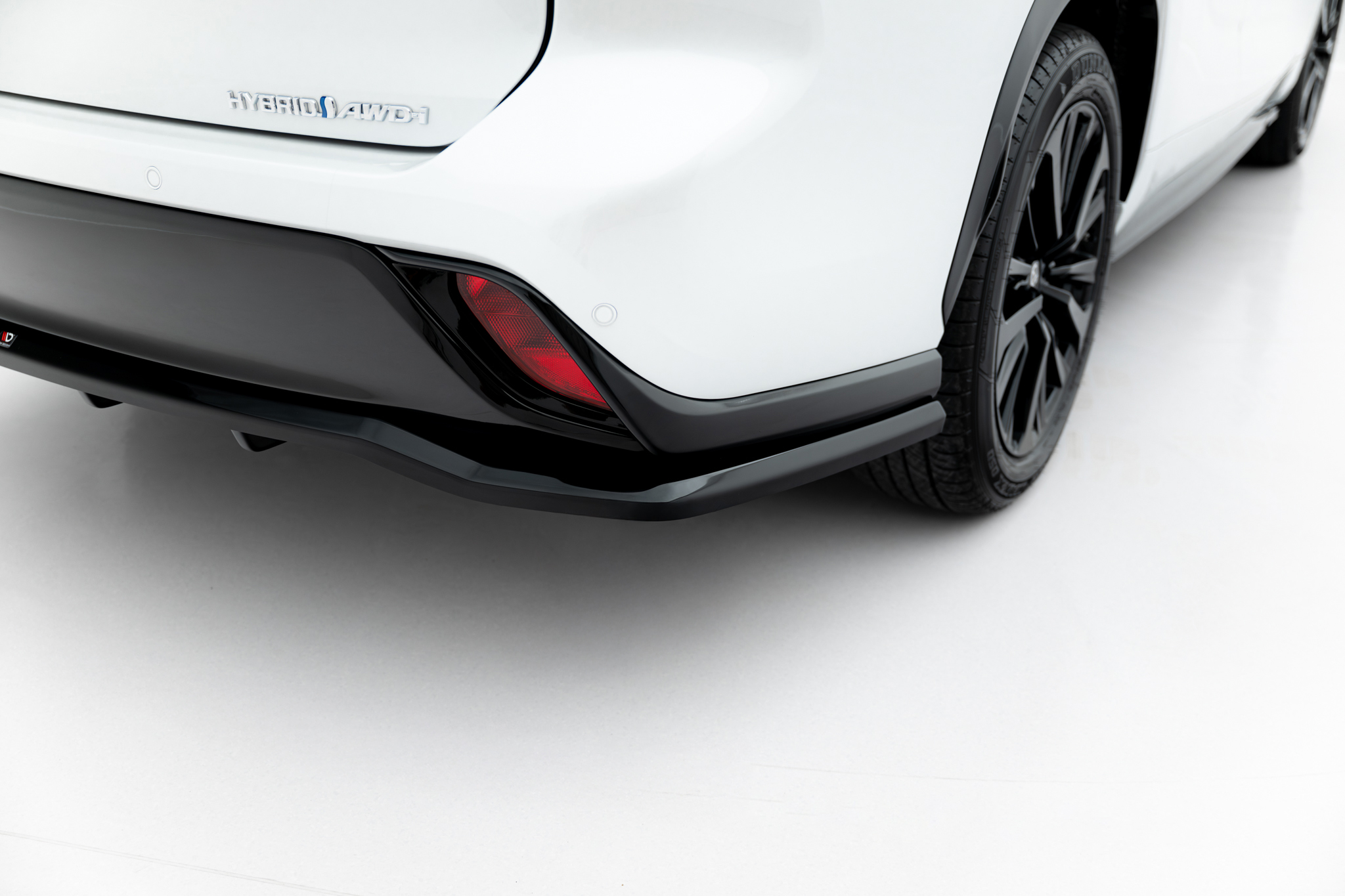 pol_po_Rear-Splitter-with-vertical-bars-Toyota-Highlander-Mk4-22760_7 pol_po_Rear-Splitter-with-vertical-bars-Toyota-Highlander-Mk4-22760_7