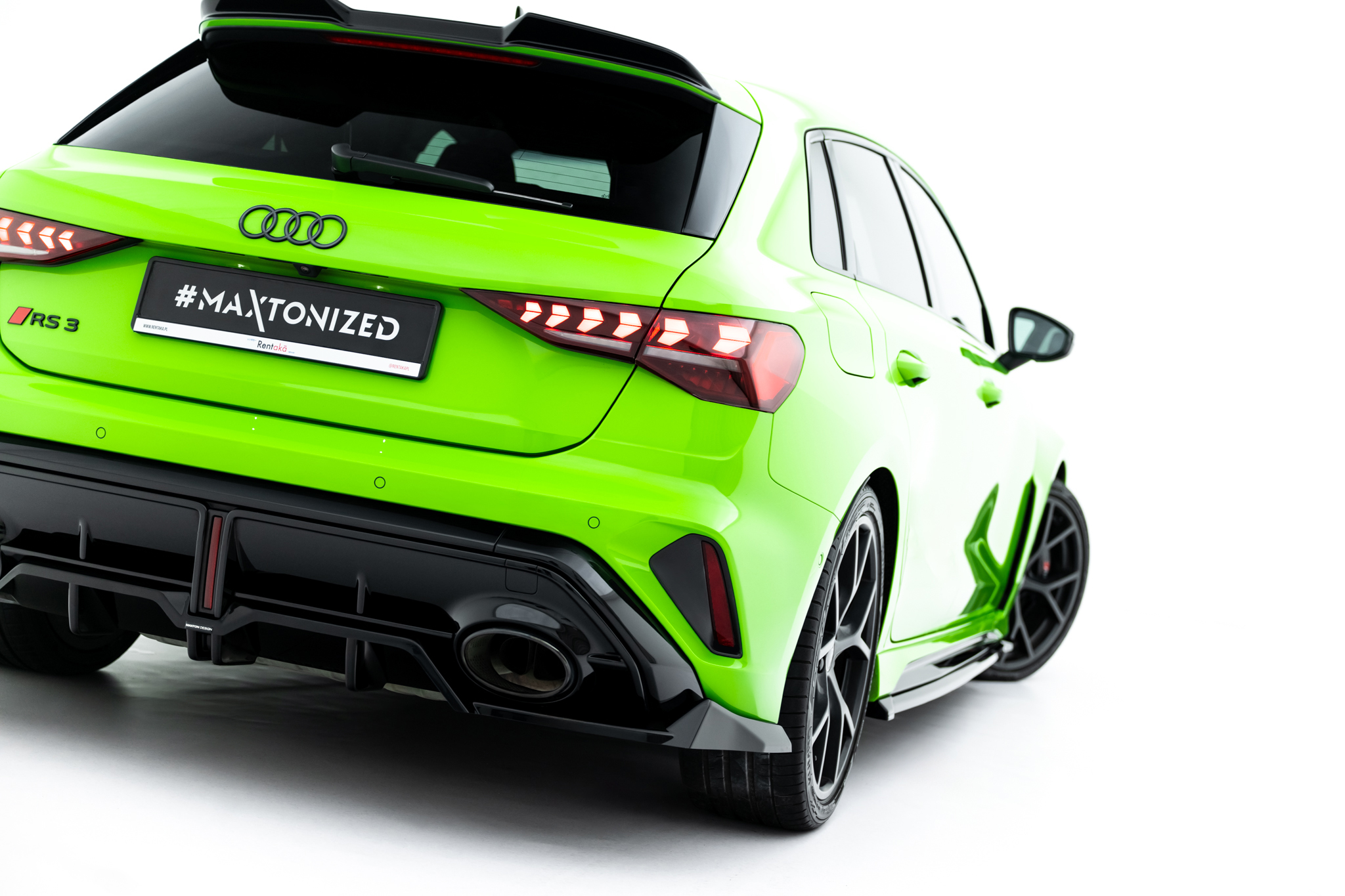 pol_po_Rear-Splitter-with-vertical-bars-V-1-Audi-RS3-Sportback-8Y-Facelift-23447_7 pol_po_Rear-Splitter-with-vertical-bars-V-1-Audi-RS3-Sportback-8Y-Facelift-23447_7