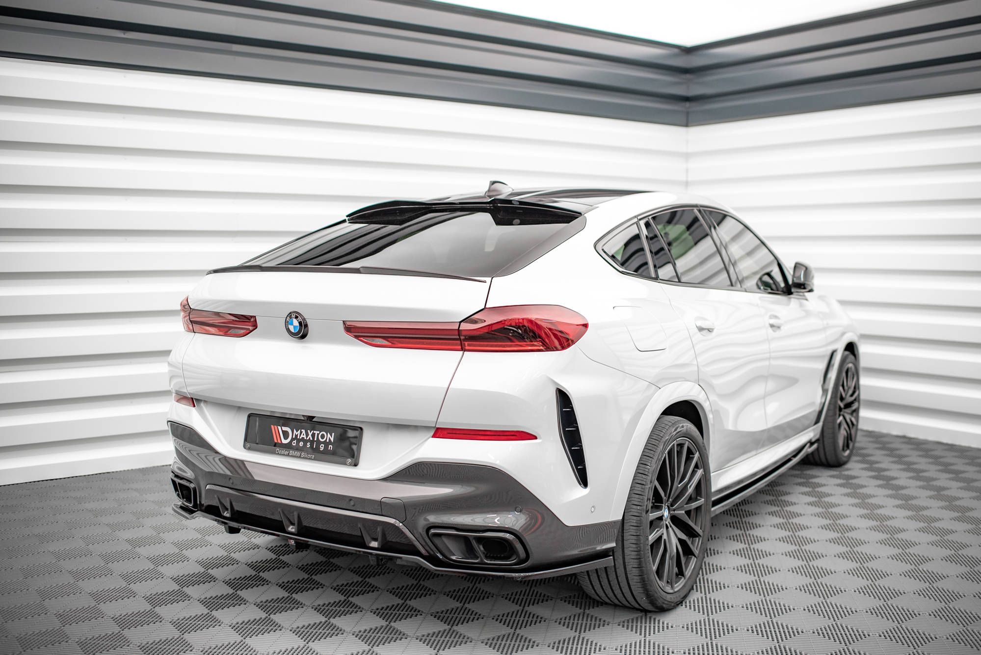 pol_po_Rear-Splitter-with-vertical-bars-V-1-BMW-X6-M-Pack-G06-14035_4 pol_po_Rear-Splitter-with-vertical-bars-V-1-BMW-X6-M-Pack-G06-14035_4