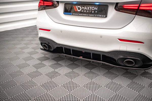Πίσω Σπόιλερ (with vertical bars) V.1 Mercedes A 35 AMG Sedan V177