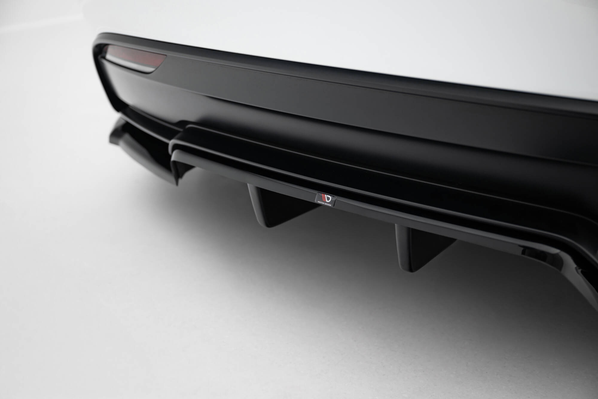 pol_po_Rear-Splitter-with-vertical-bars-V-1-Tesla-Model-3-Performance-Mk1-Facelift-21819_3 pol_po_Rear-Splitter-with-vertical-bars-V-1-Tesla-Model-3-Performance-Mk1-Facelift-21819_3