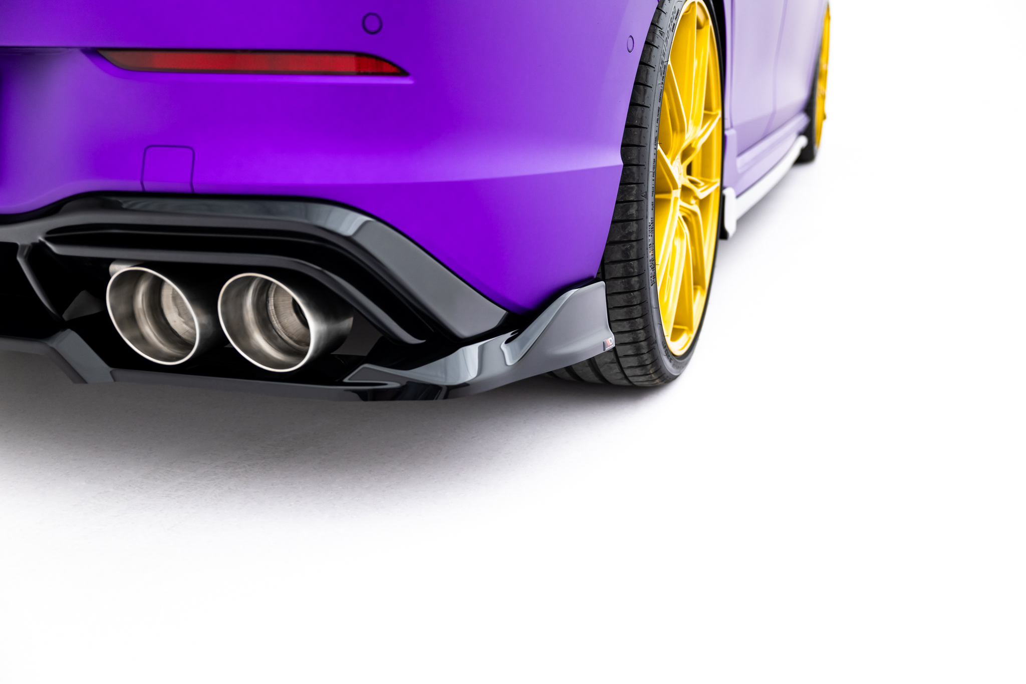 pol_po_Rear-Splitter-with-vertical-bars-V-1-Volkswagen-Golf-R-Hatchback-Mk8-Mk8-Facelift-23011_7 pol_po_Rear-Splitter-with-vertical-bars-V-1-Volkswagen-Golf-R-Hatchback-Mk8-Mk8-Facelift-23011_7