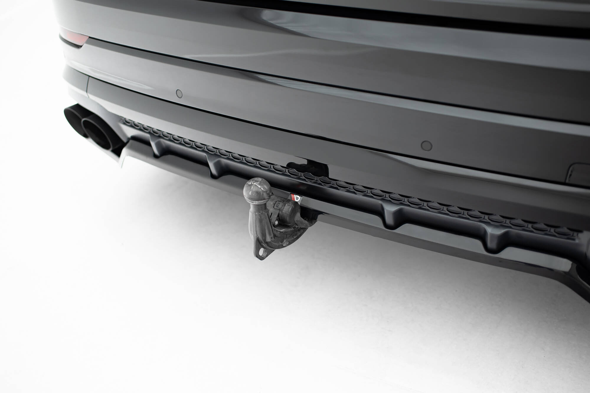 pol_po_Rear-Splitter-with-vertical-bars-V-2-Audi-SQ8-Q8-S-Line-Mk1-Facelift-21625_8 pol_po_Rear-Splitter-with-vertical-bars-V-2-Audi-SQ8-Q8-S-Line-Mk1-Facelift-21625_8