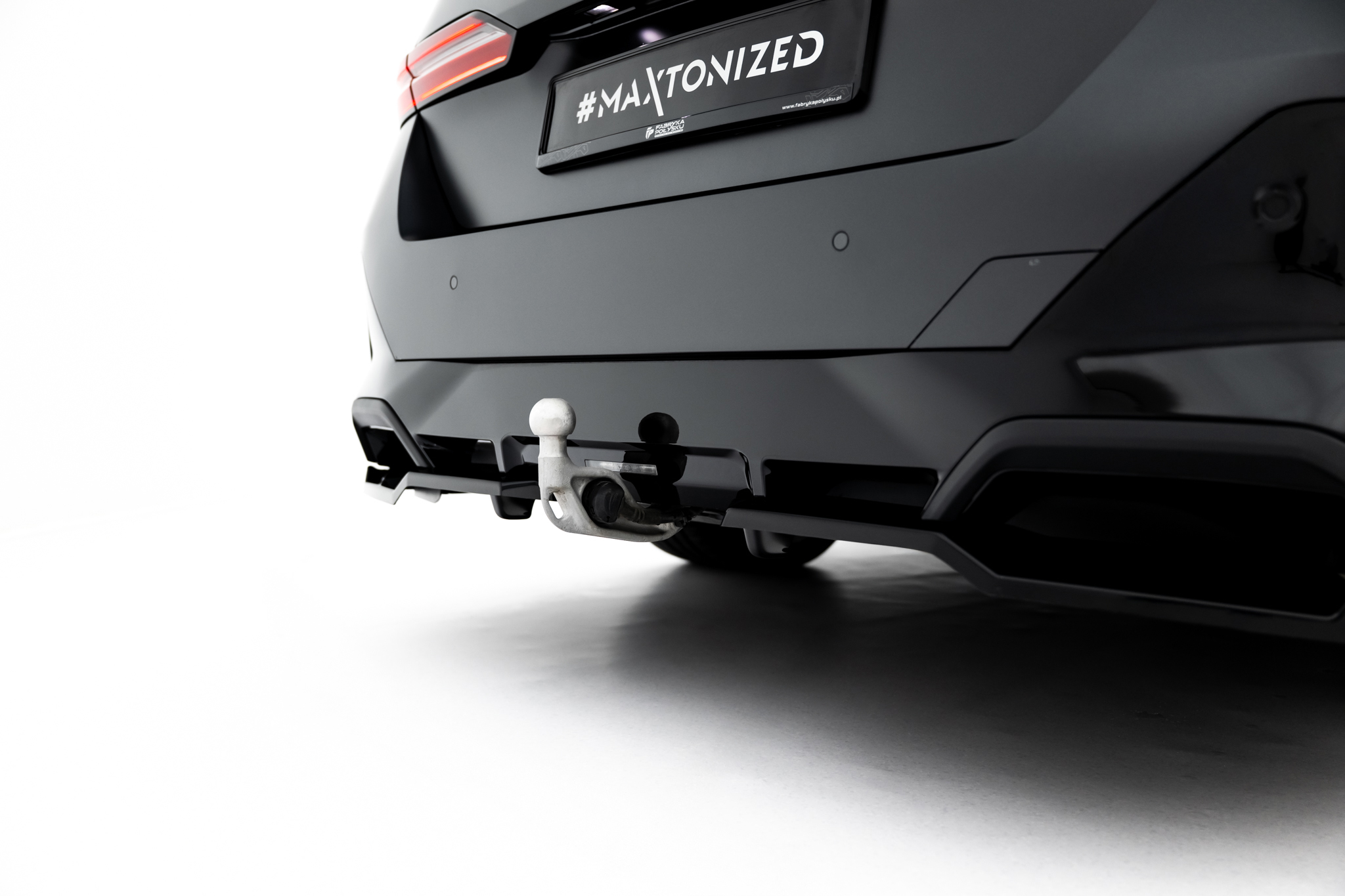 pol_po_Rear-Splitter-with-vertical-bars-V-2-BMW-5-i5-M-Pack-Sedan-Touring-G60-G61-23419_1 pol_po_Rear-Splitter-with-vertical-bars-V-2-BMW-5-i5-M-Pack-Sedan-Touring-G60-G61-23419_1