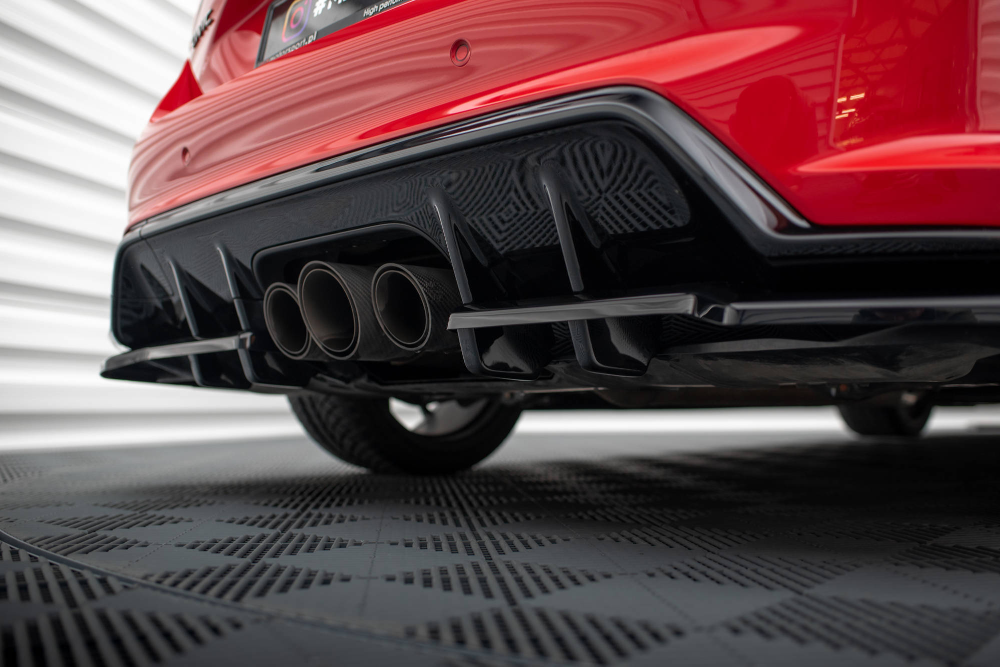 pol_po_Rear-Splitter-with-vertical-bars-V-2-Honda-Civic-Type-R-Mk-11-18838_5 pol_po_Rear-Splitter-with-vertical-bars-V-2-Honda-Civic-Type-R-Mk-11-18838_5