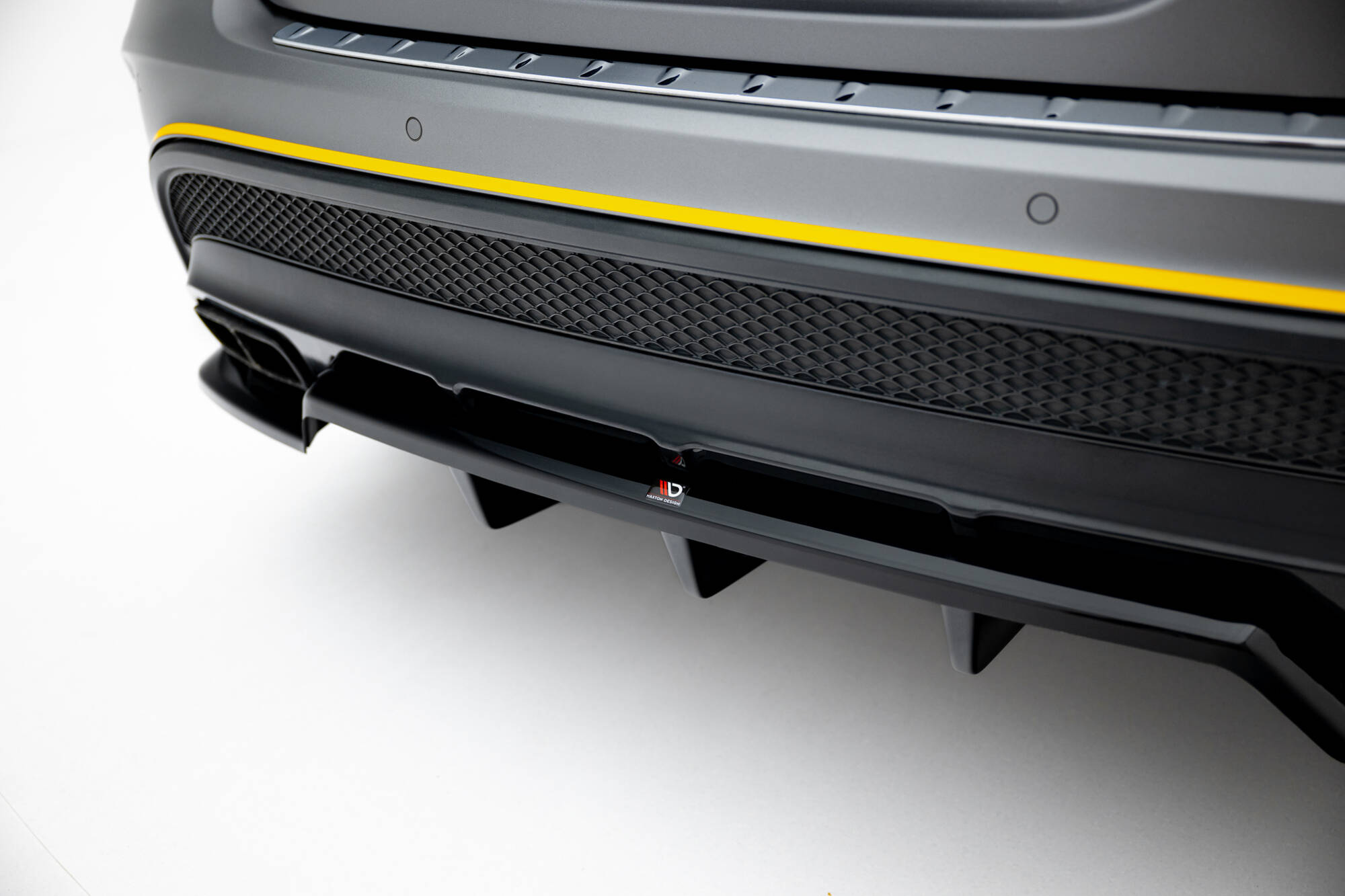pol_po_Rear-Splitter-with-vertical-bars-V-2-Mercedes-Benz-GLA-45-AMG-X156-22063_3 pol_po_Rear-Splitter-with-vertical-bars-V-2-Mercedes-Benz-GLA-45-AMG-X156-22063_3