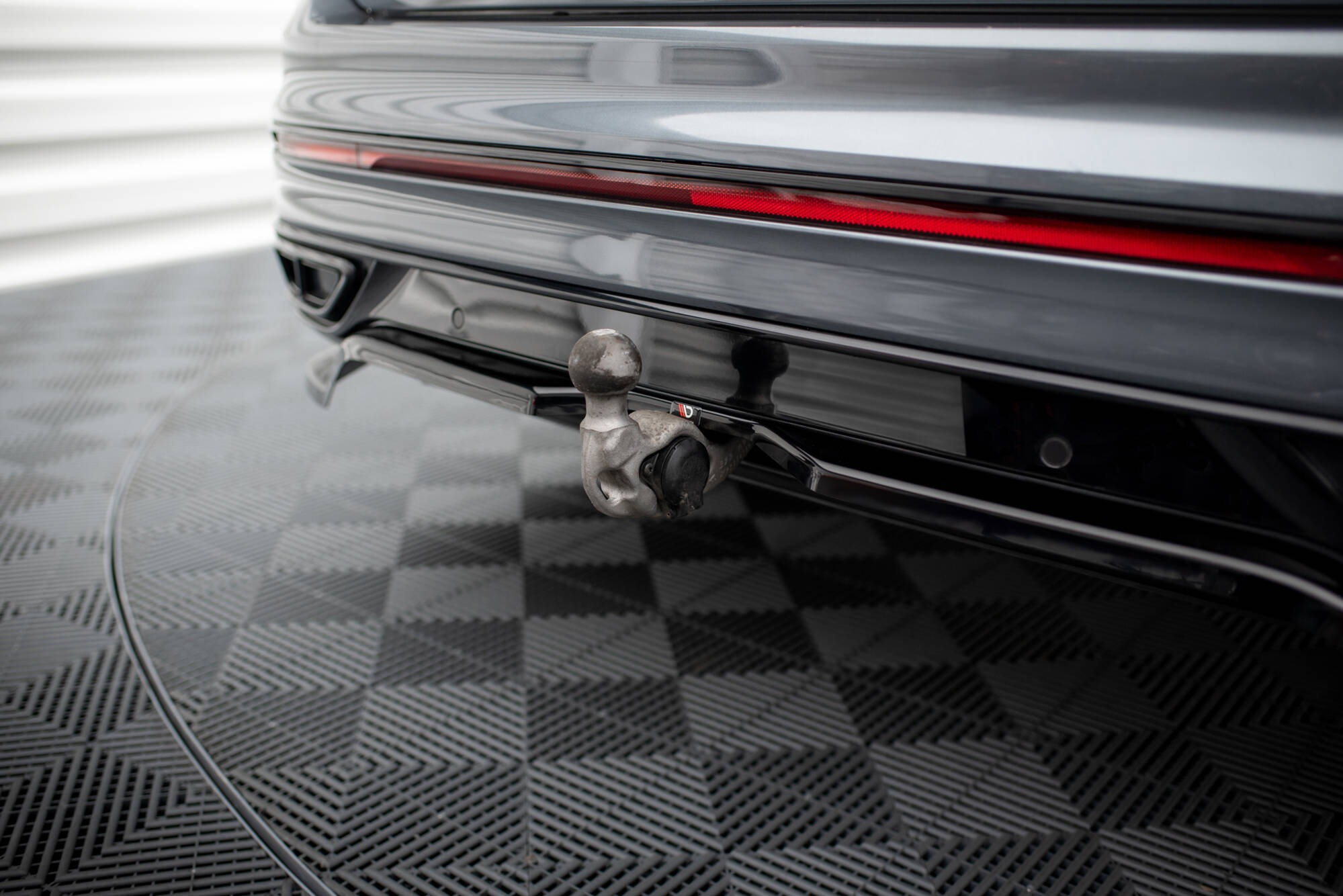 pol_po_Rear-Splitter-with-vertical-bars-Volkswagen-Tiguan-Allspace-R-Line-Mk2-Facelift-20498_8 pol_po_Rear-Splitter-with-vertical-bars-Volkswagen-Tiguan-Allspace-R-Line-Mk2-Facelift-20498_8