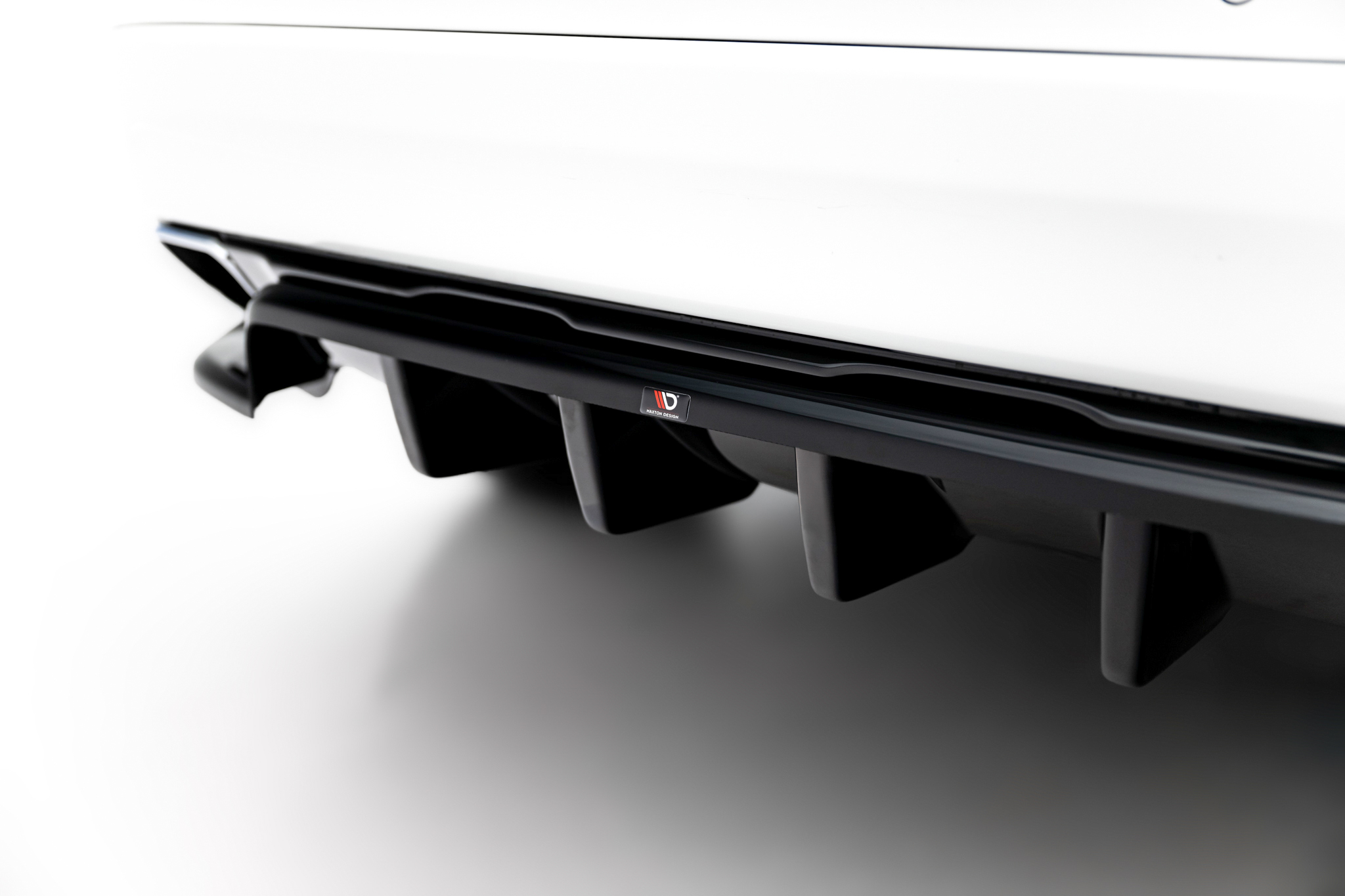 pol_po_Rear-Splitter-with-vertical-bars-Volvo-XC60-Mk1-Facelift-22883_1 pol_po_Rear-Splitter-with-vertical-bars-Volvo-XC60-Mk1-Facelift-22883_1