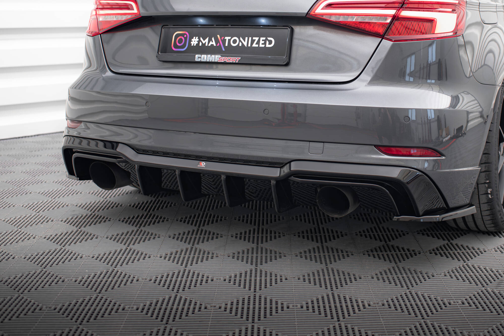 pol_po_Rear-Valance-Audi-A3-S-Line-Sportback-8V-Facelift-Version-with-single-exhausts-on-both-sides-20834_2 pol_po_Rear-Valance-Audi-A3-S-Line-Sportback-8V-Facelift-Version-with-single-exhausts-on-both-sides-20834_2