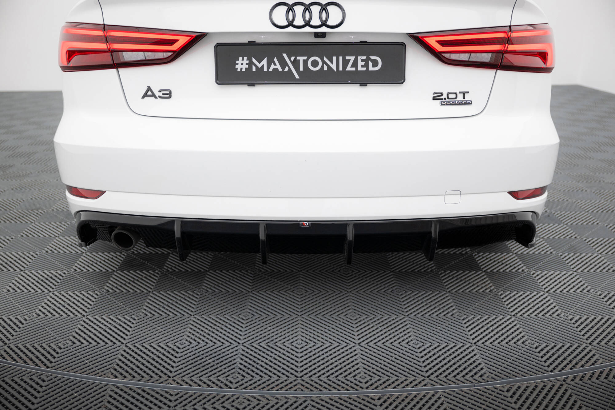 pol_po_Rear-Valance-Audi-A3-Sedan-8V-Facelift-Version-with-single-exhaust-tips-on-one-side-22282_6 pol_po_Rear-Valance-Audi-A3-Sedan-8V-Facelift-Version-with-single-exhaust-tips-on-one-side-22282_6