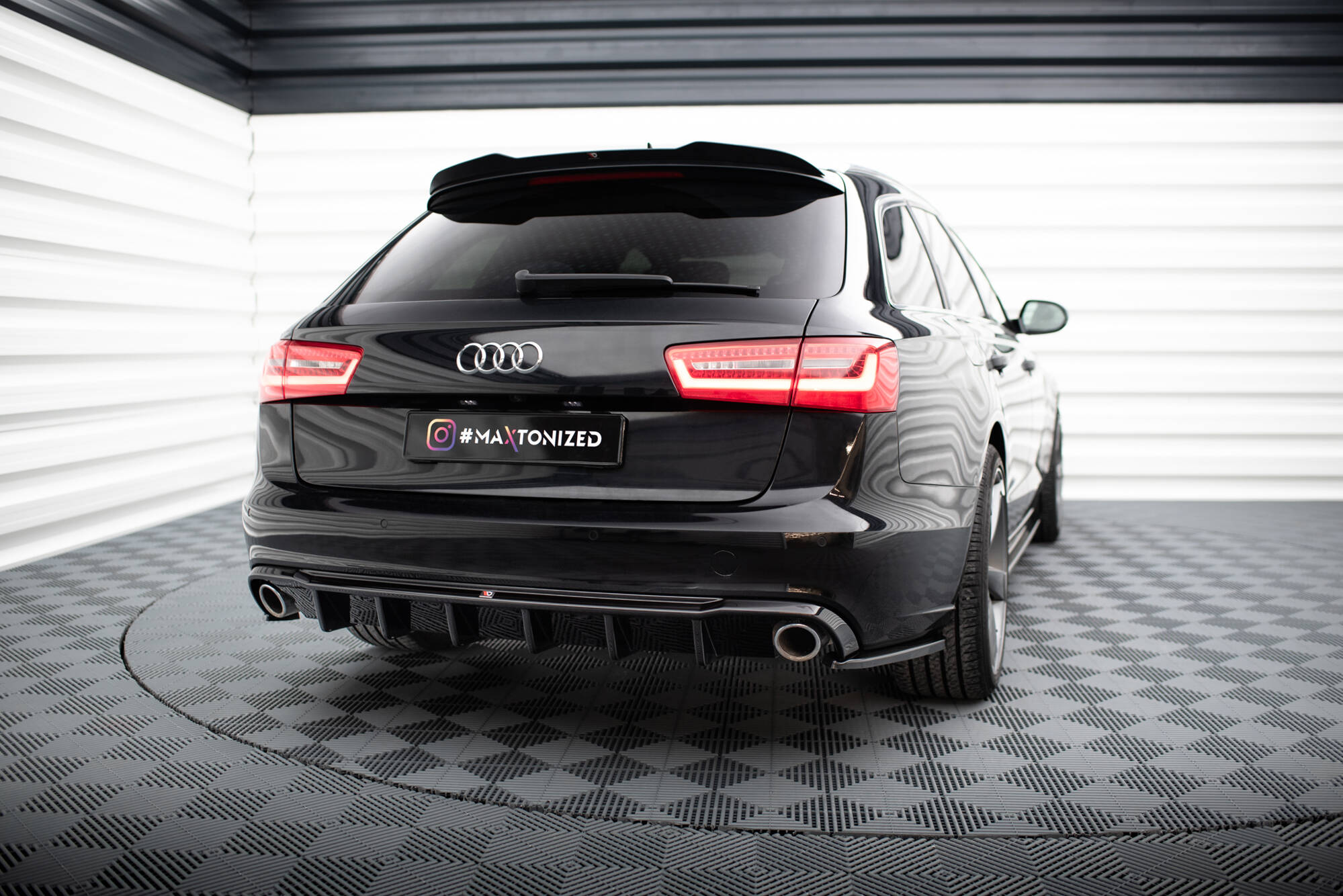 pol_po_Rear-Valance-Audi-A6-Sedan-Avant-C7-Version-with-single-exhausts-on-both-sides-19175_2 pol_po_Rear-Valance-Audi-A6-Sedan-Avant-C7-Version-with-single-exhausts-on-both-sides-19175_2