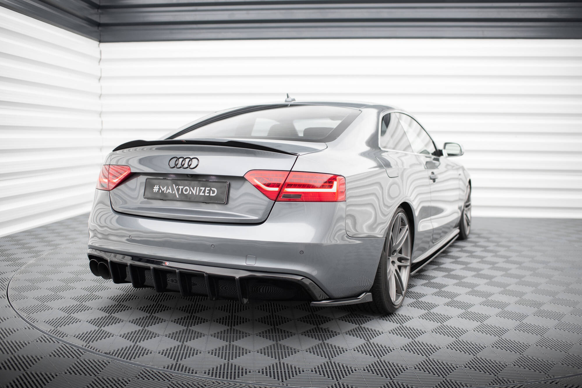 pol_po_Rear-Valance-Audi-S5-A5-S-Line-8T-Facelift-Single-side-dual-exhaust-version-20836_1 pol_po_Rear-Valance-Audi-S5-A5-S-Line-8T-Facelift-Single-side-dual-exhaust-version-20836_1