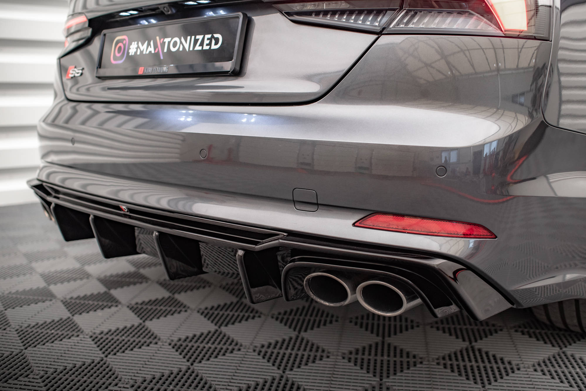 pol_po_Rear-Valance-Audi-S5-F5-Coupe-Sportback-7602_2 pol_po_Rear-Valance-Audi-S5-F5-Coupe-Sportback-7602_2