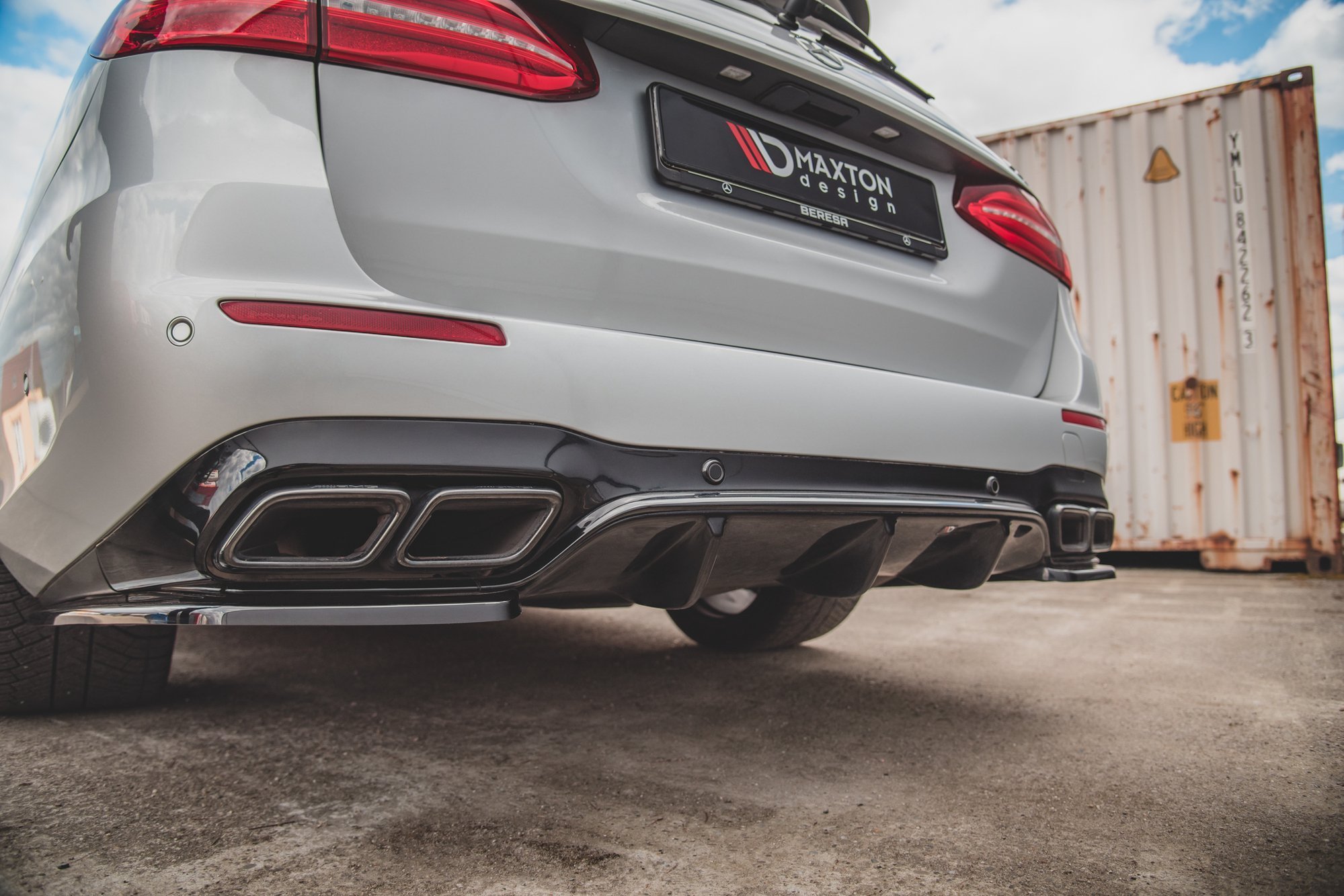 pol_po_Rear-Valance-Mercedes-Benz-E63-AMG-Estate-S213-9842_2 pol_po_Rear-Valance-Mercedes-Benz-E63-AMG-Estate-S213-9842_2