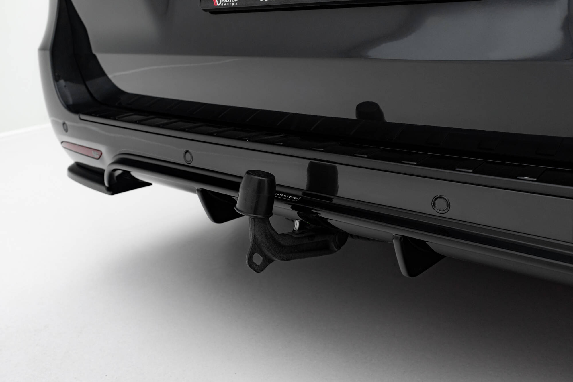pol_po_Rear-Valance-Mercedes-Benz-V-Class-AMG-Line-W447-Facelift-21905_7 pol_po_Rear-Valance-Mercedes-Benz-V-Class-AMG-Line-W447-Facelift-21905_7