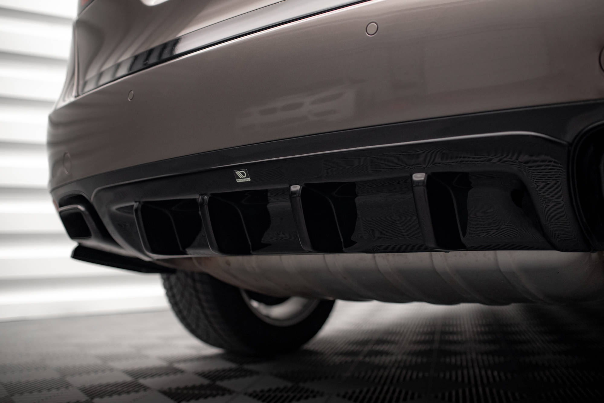 pol_po_Rear-Valance-Porsche-Cayenne-Turbo-Standard-Mk2-17308_8 pol_po_Rear-Valance-Porsche-Cayenne-Turbo-Standard-Mk2-17308_8