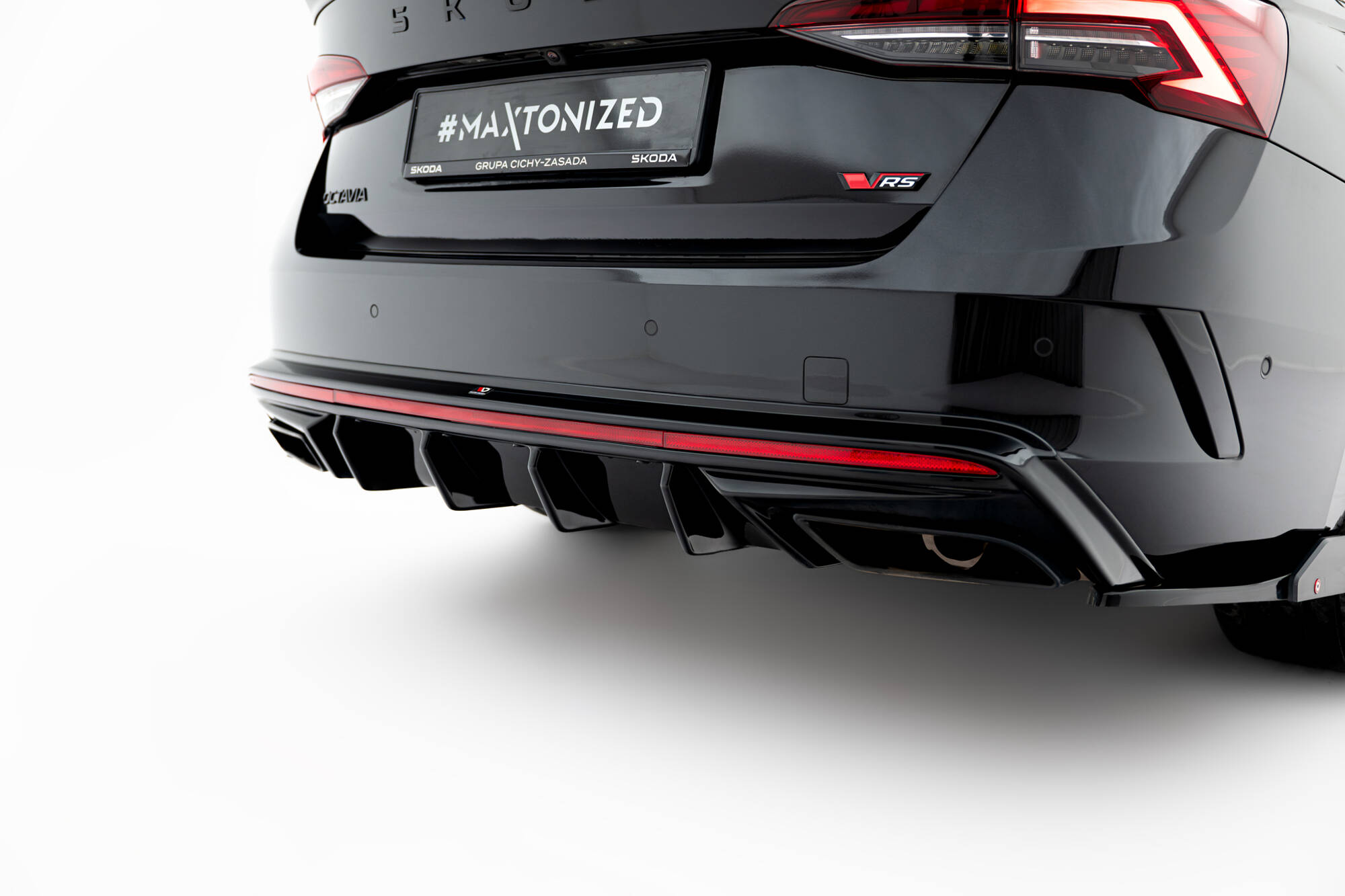 pol_po_Rear-Valance-Skoda-Octavia-RS-Liftback-Combi-Mk4-Facelift-22642_5 pol_po_Rear-Valance-Skoda-Octavia-RS-Liftback-Combi-Mk4-Facelift-22642_5