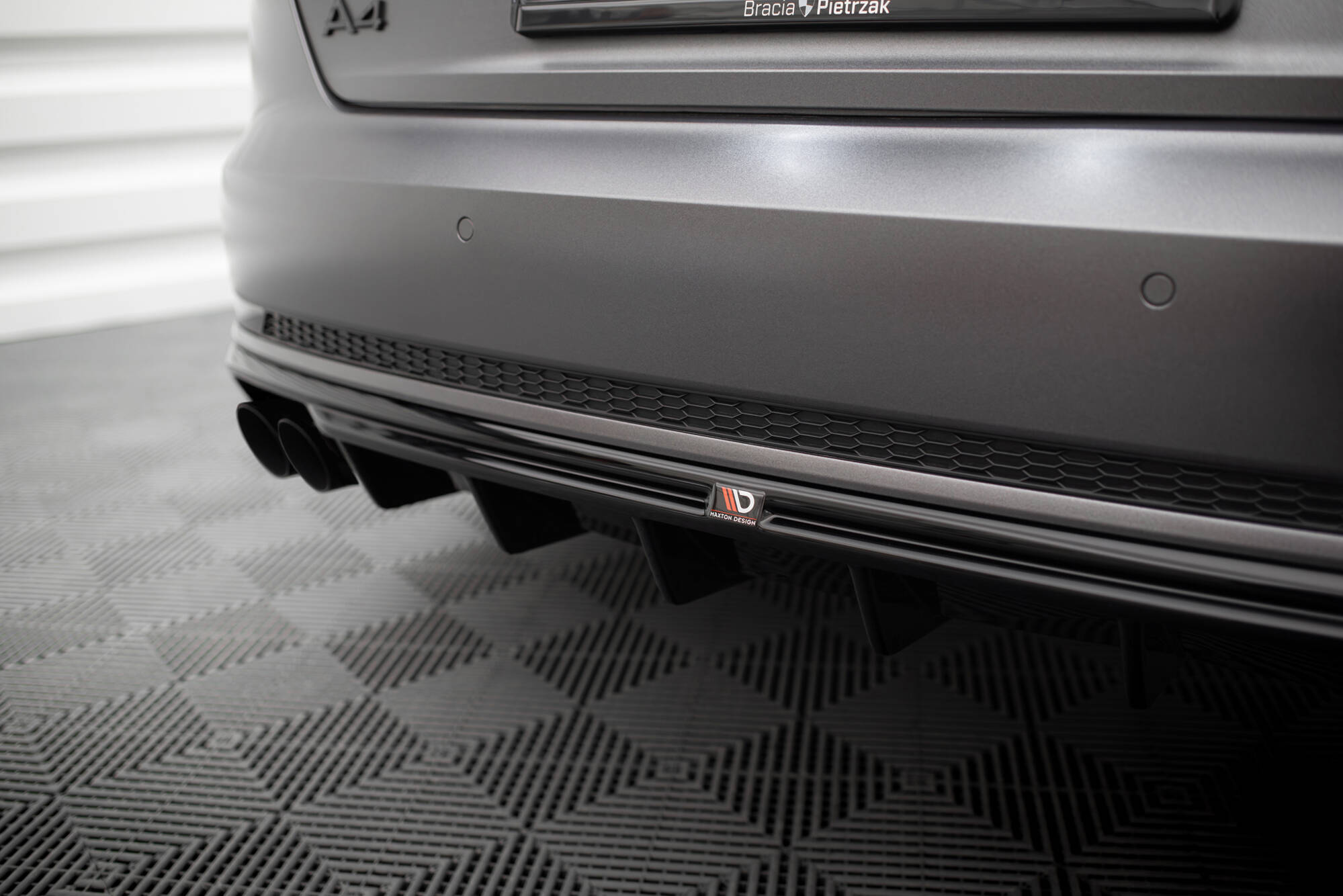 pol_po_Rear-Valance-V-1-Audi-A4-S-line-B9-Version-with-dual-exhaust-tips-on-one-side-22306_4 pol_po_Rear-Valance-V-1-Audi-A4-S-line-B9-Version-with-dual-exhaust-tips-on-one-side-22306_4