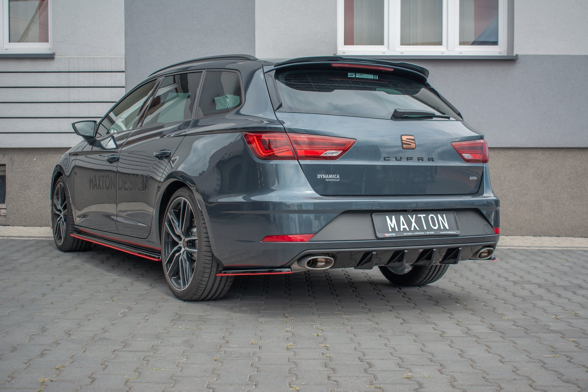 pol_po_Rear-Valance-V-1-Seat-Leon-Cupra-Mk3-FL-Sportstourer-9245_2 pol_po_Rear-Valance-V-1-Seat-Leon-Cupra-Mk3-FL-Sportstourer-9245_2